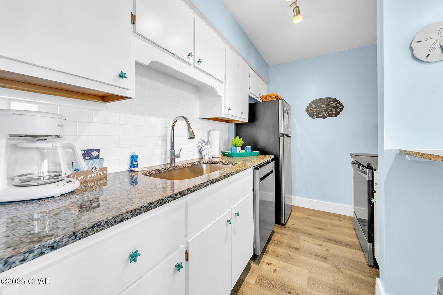 Image 13 For 17614 Front Beach Road 11f