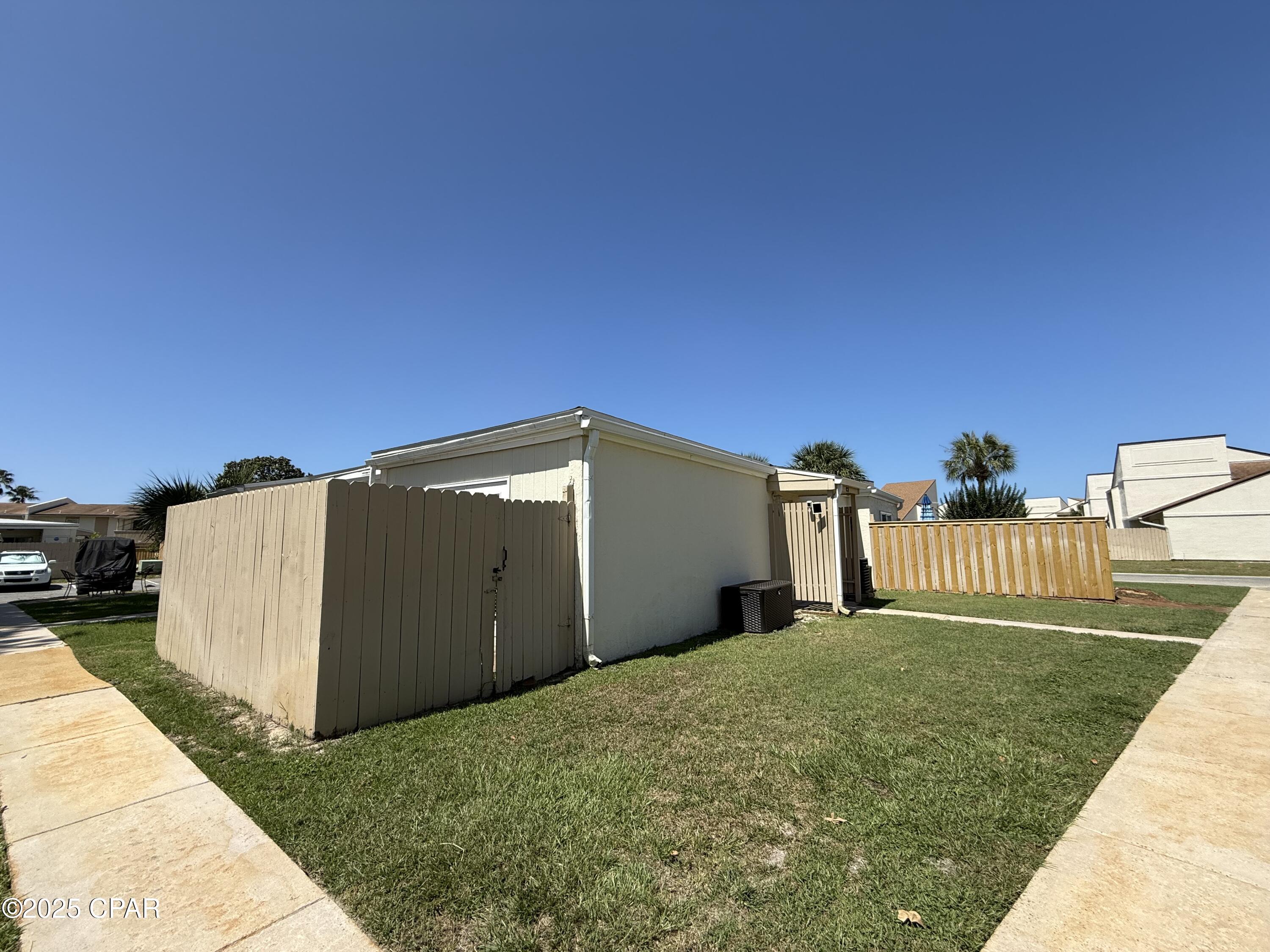 Image 4 For 17462 Front Beach Road 11c1