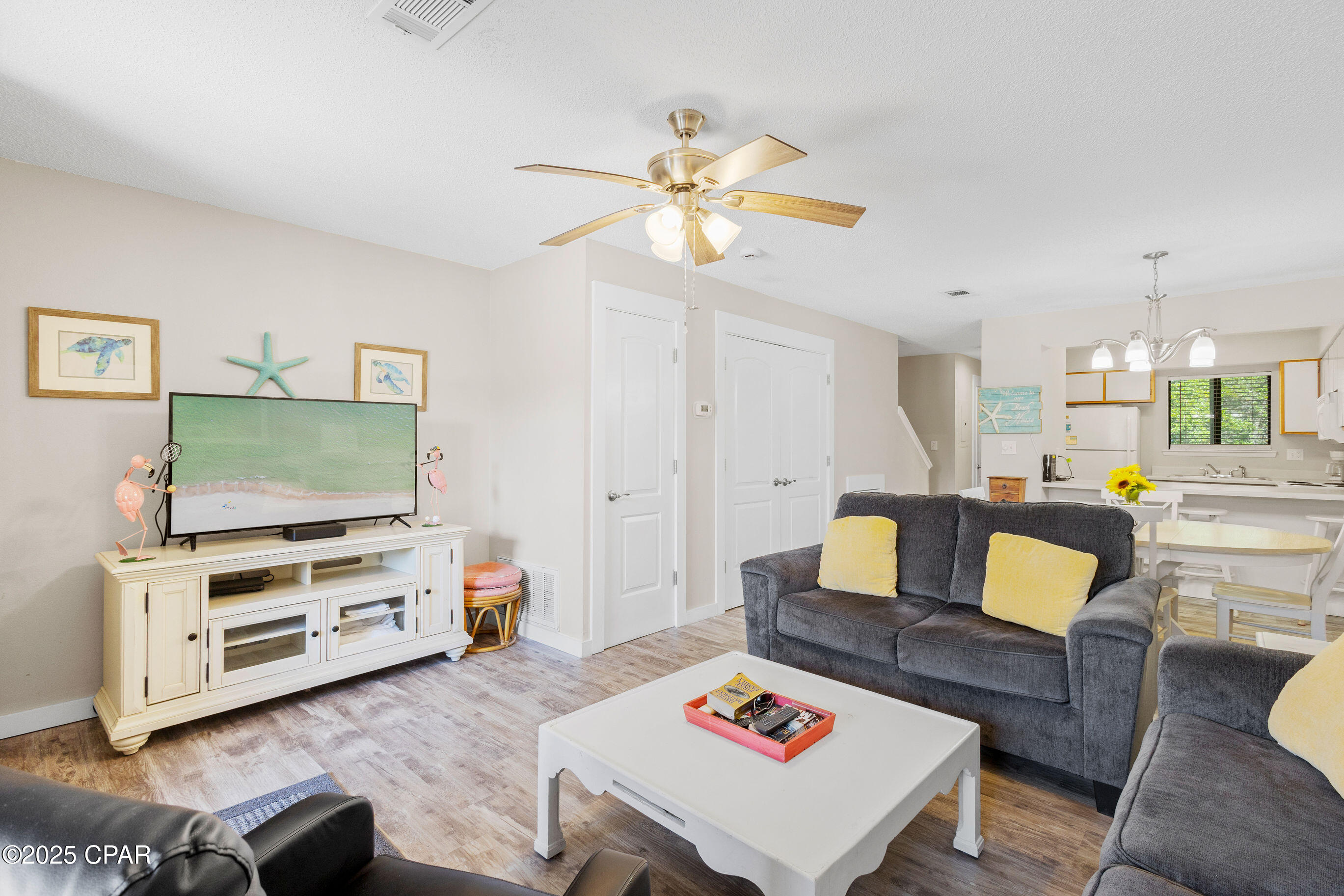 Image 11 For 17620 Front Beach Road Z2