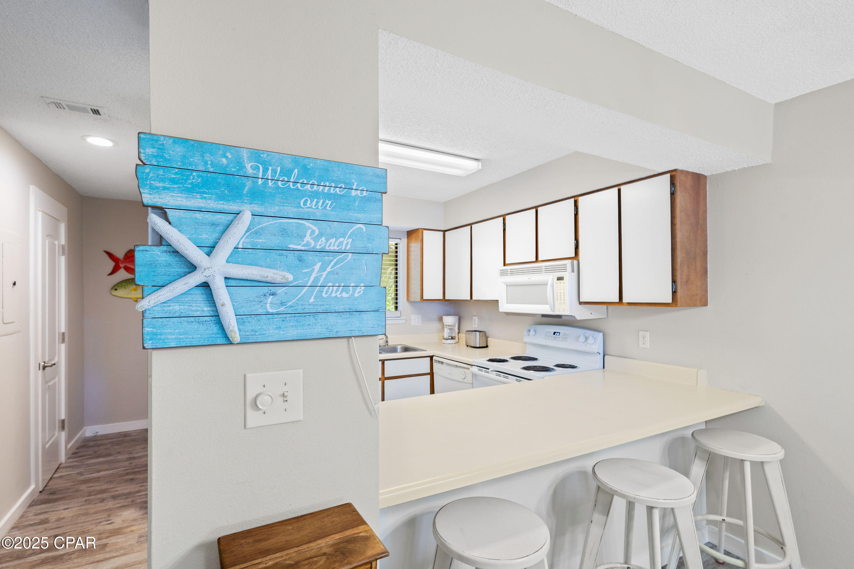 Image 15 For 17620 Front Beach Road Z2