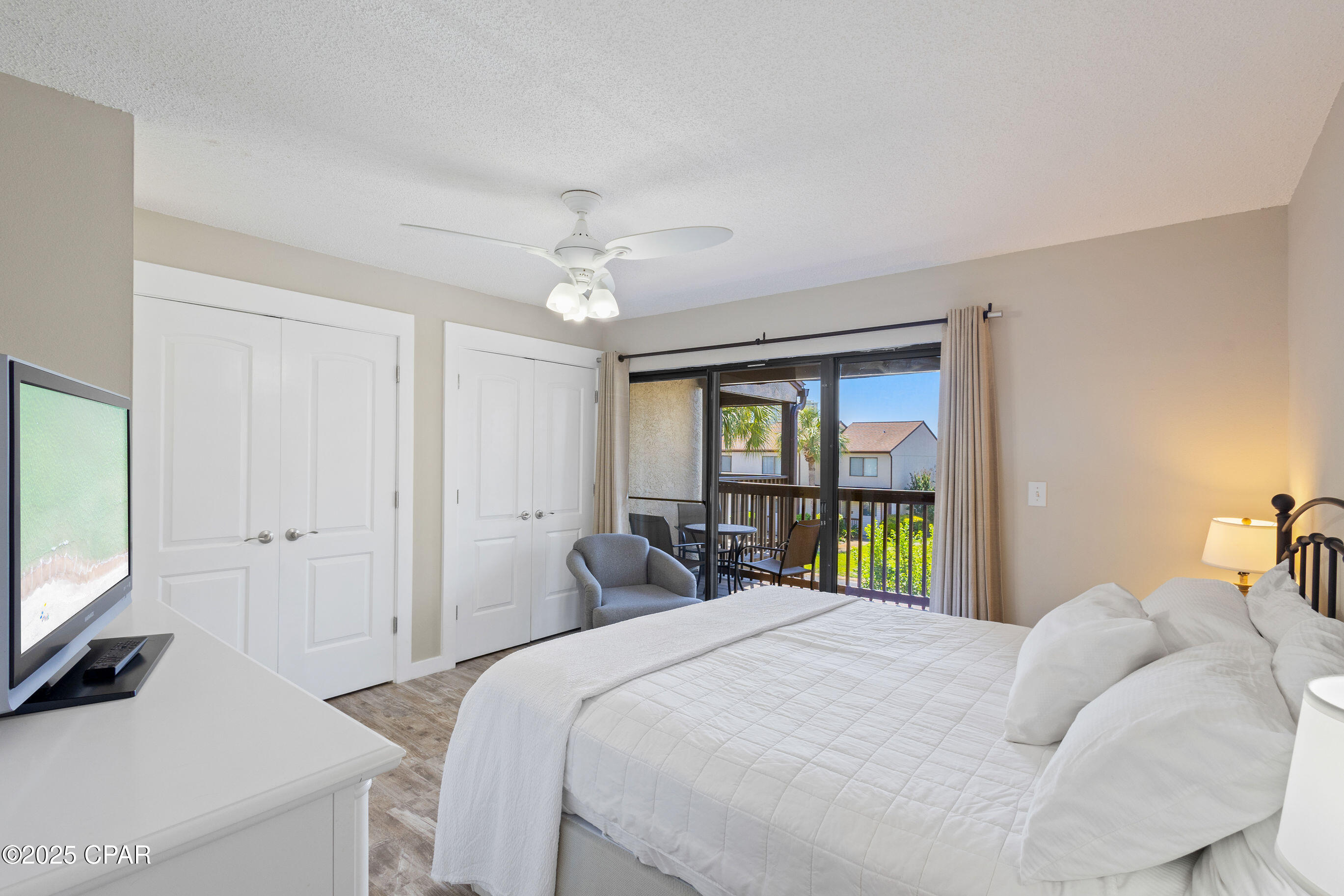 Image 24 For 17620 Front Beach Road Z2