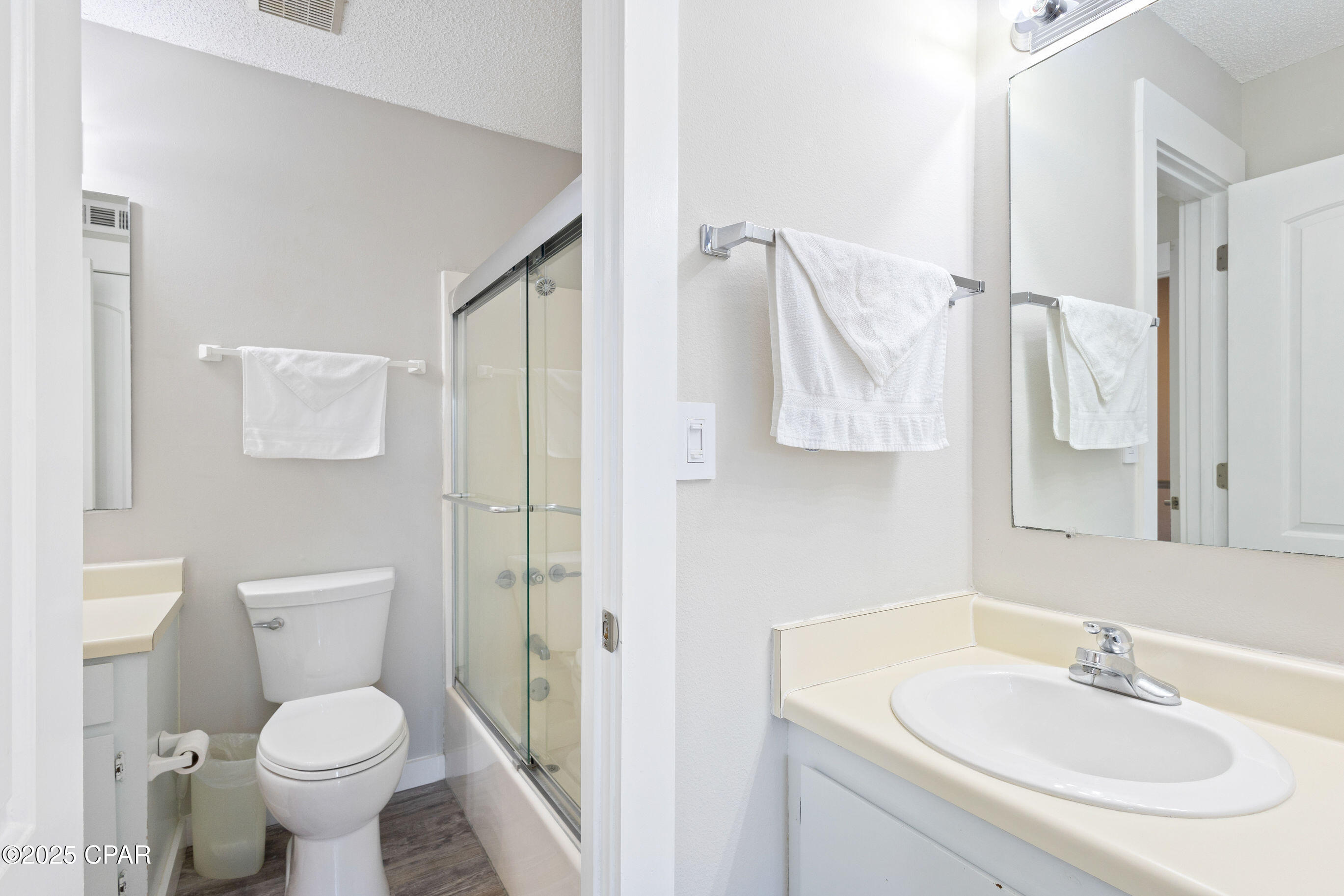 Image 29 For 17620 Front Beach Road Z2