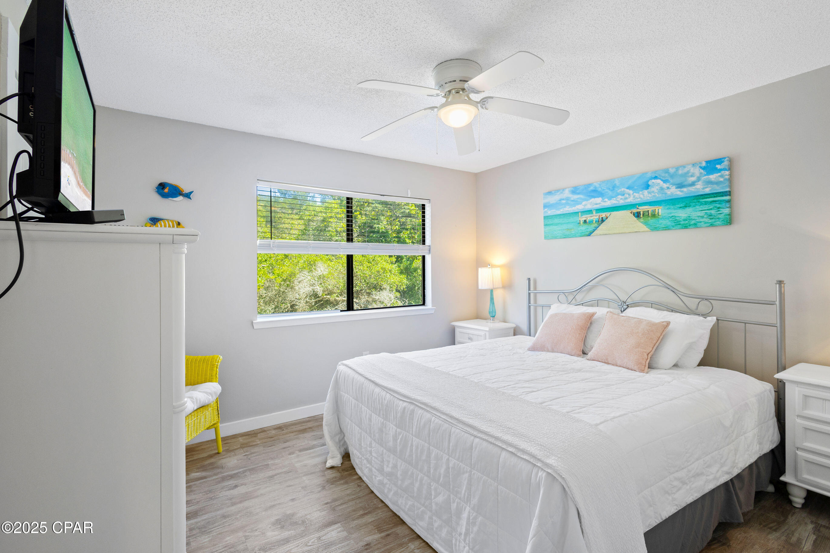 Image 32 For 17620 Front Beach Road Z2