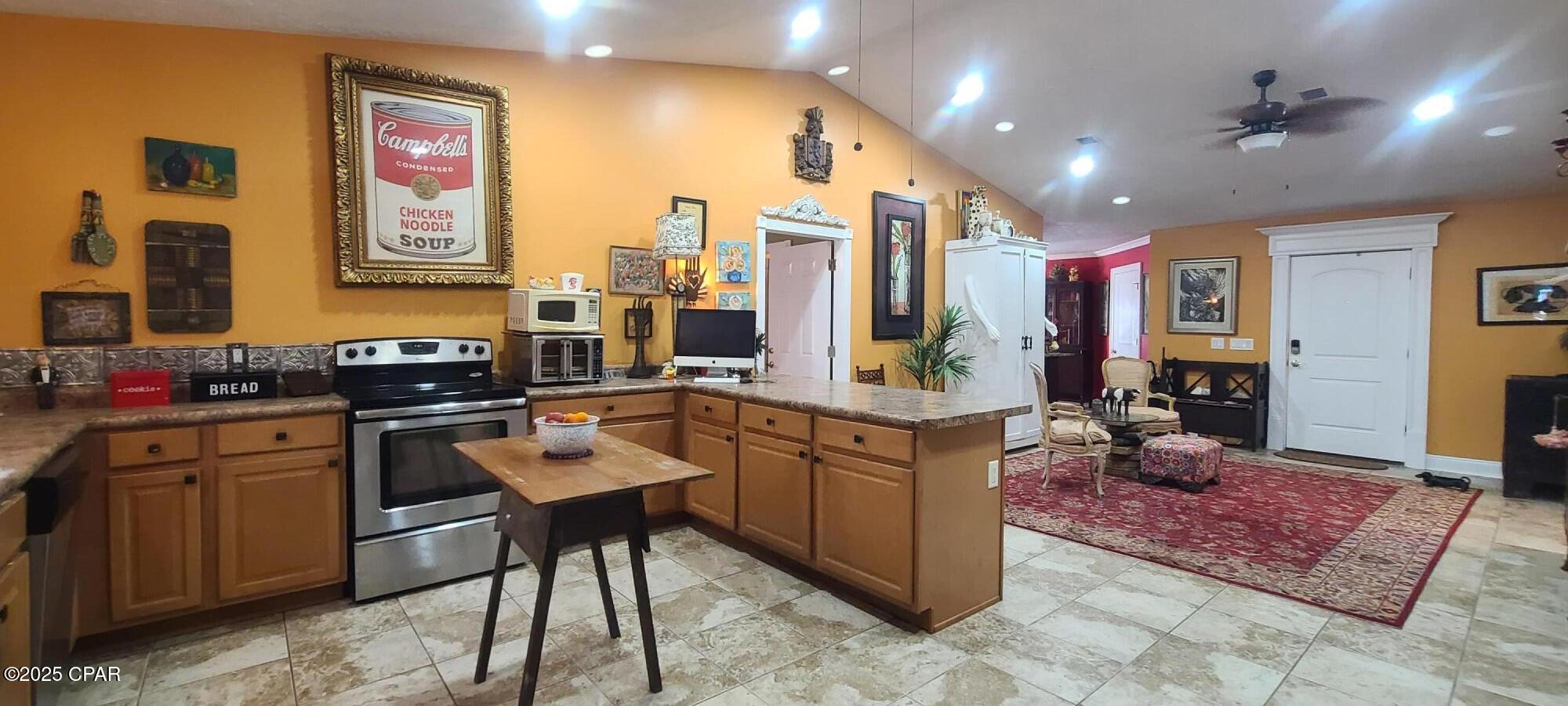 Image 14 For 205 Harmon Avenue