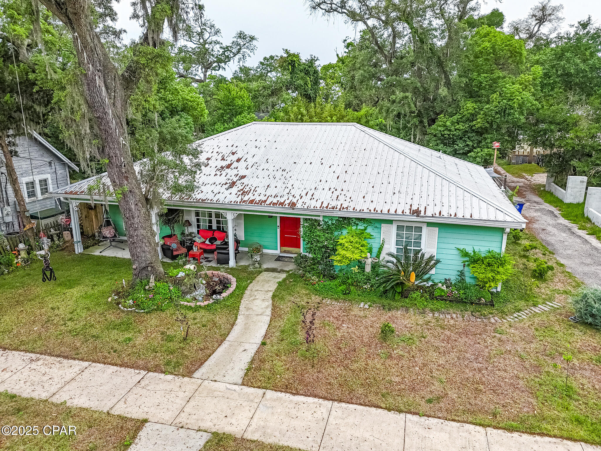 Image 24 For 205 Harmon Avenue