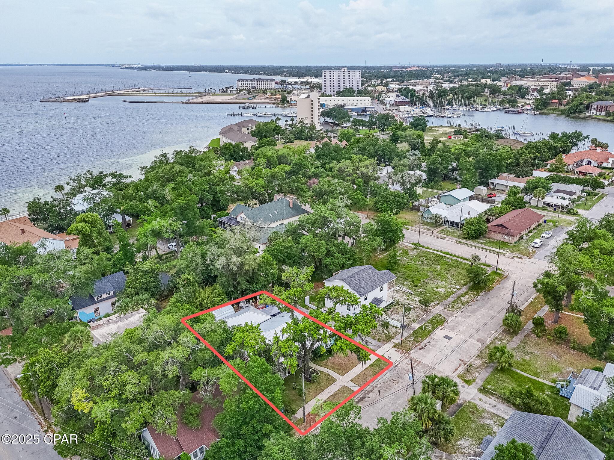 Image 3 For 205 Harmon Avenue