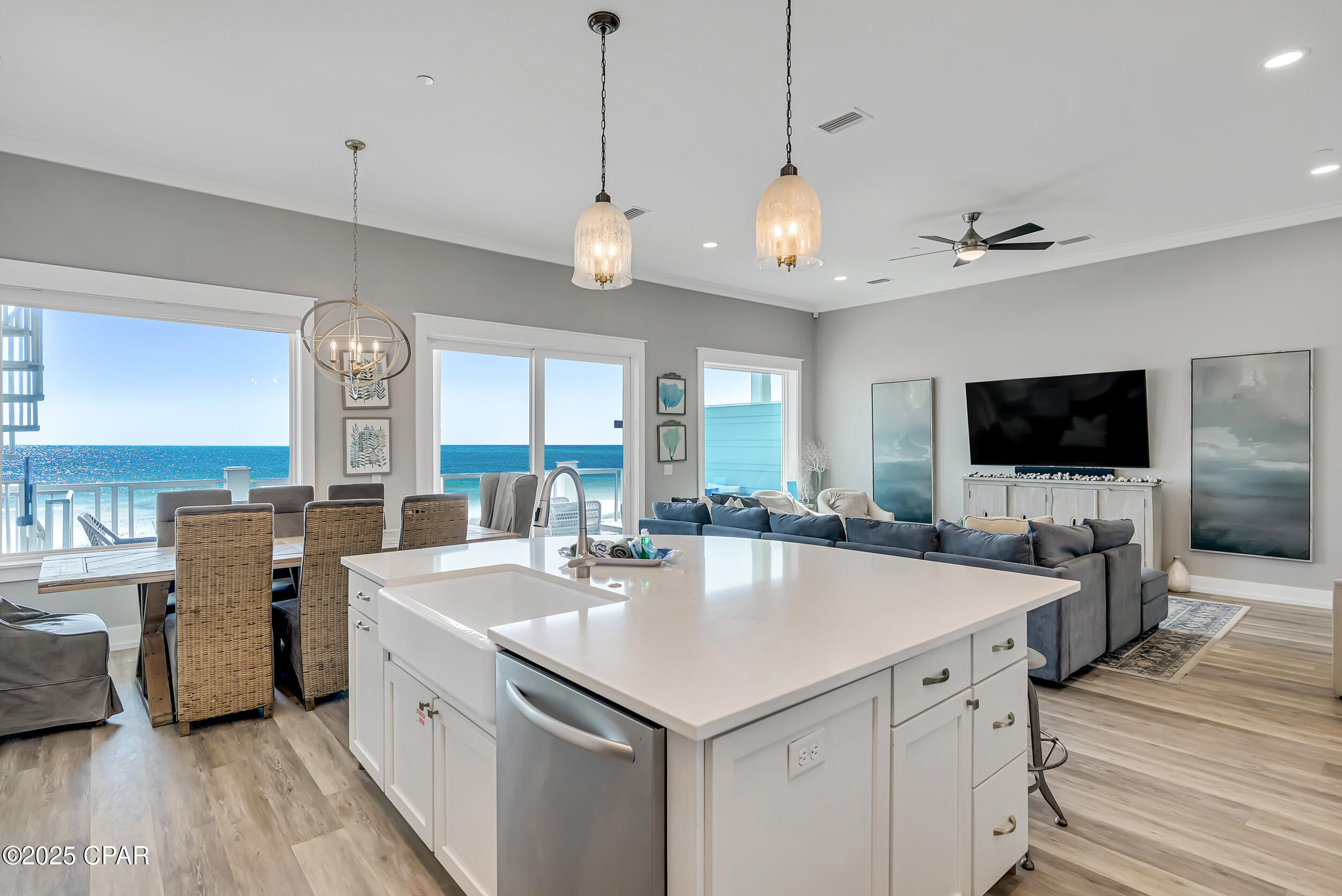 Image 19 For 8311 Surf Drive