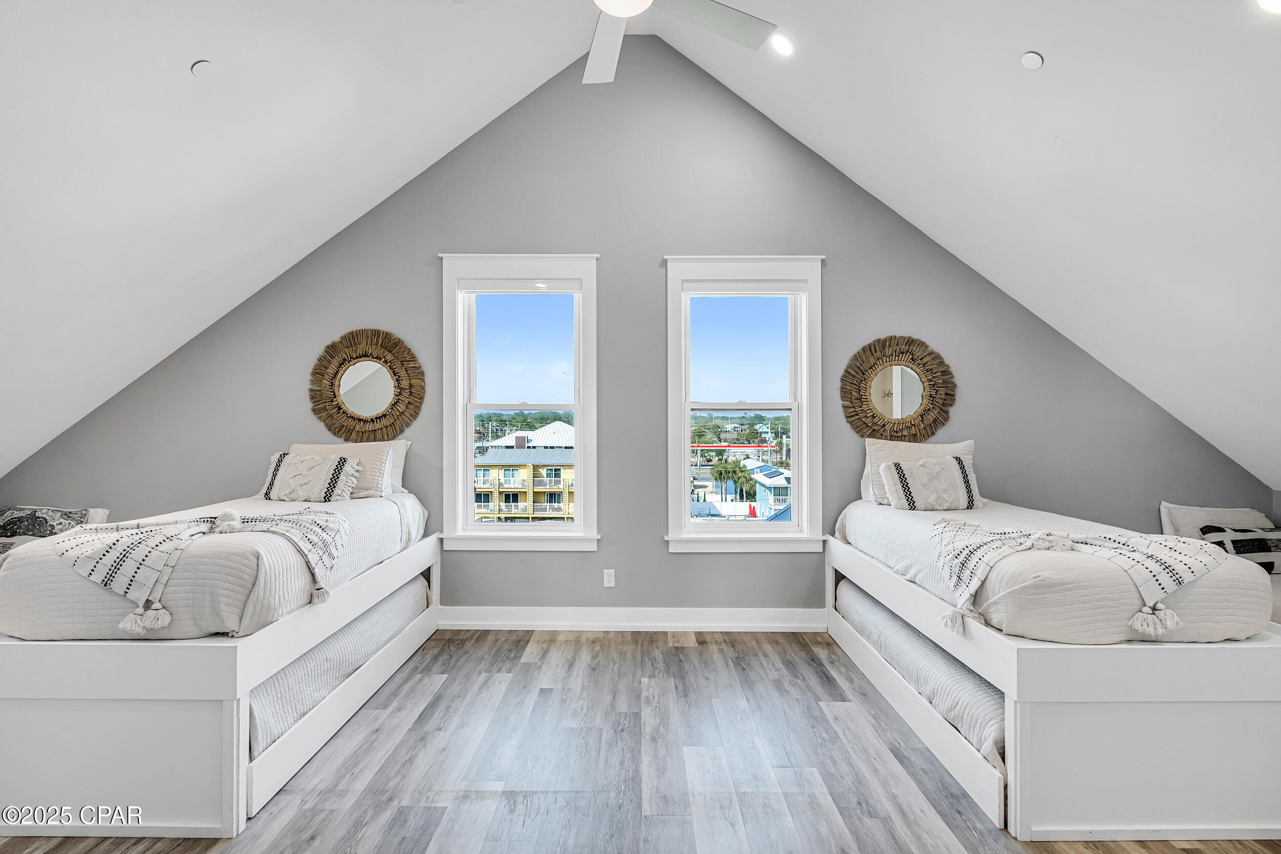 Image 82 For 8311 Surf Drive