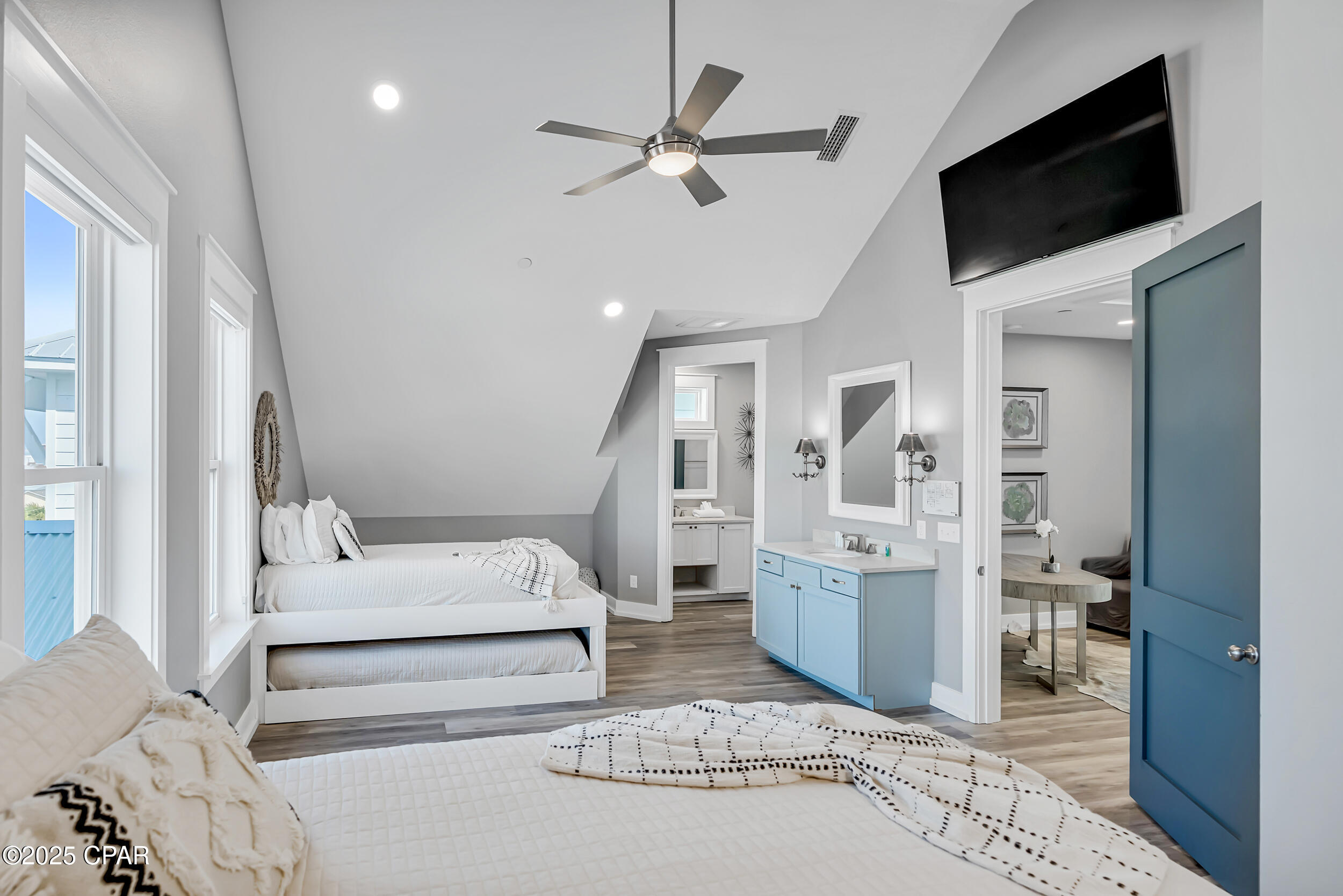 Image 84 For 8311 Surf Drive