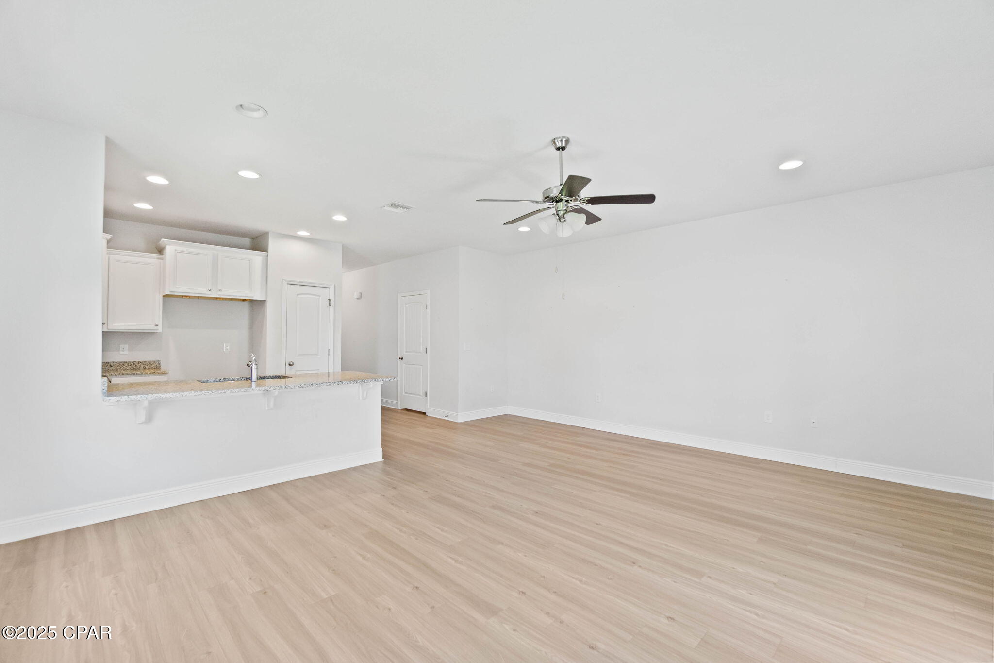 Image 10 For 7464 Shadow Lake Drive