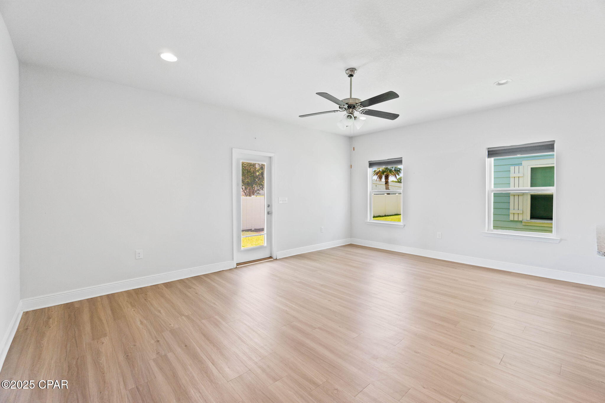 Image 12 For 7464 Shadow Lake Drive