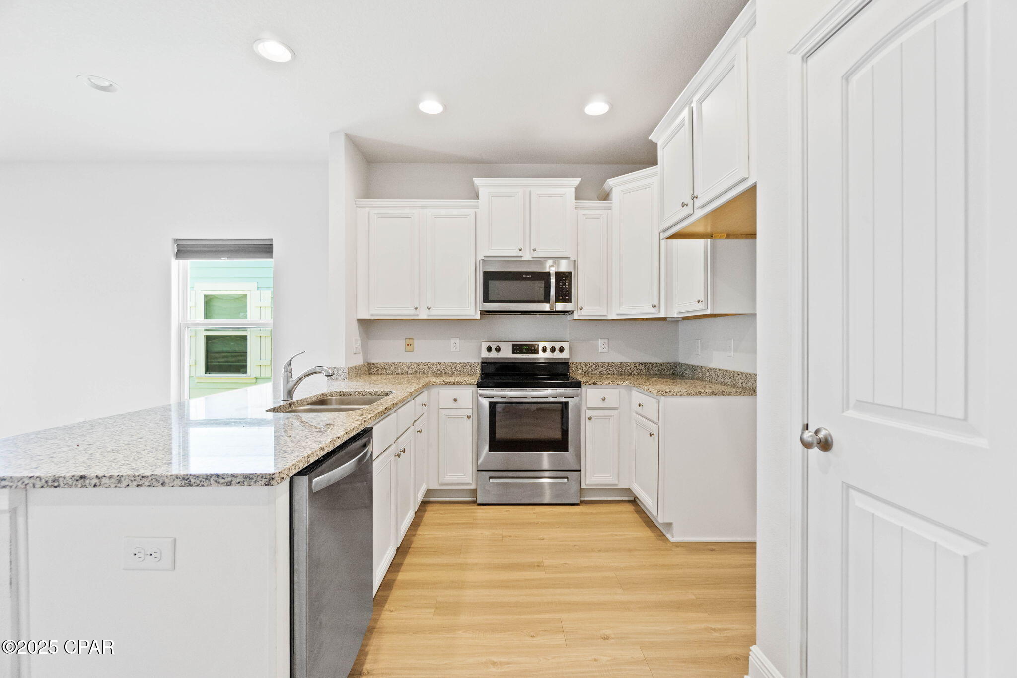 Image 7 For 7464 Shadow Lake Drive