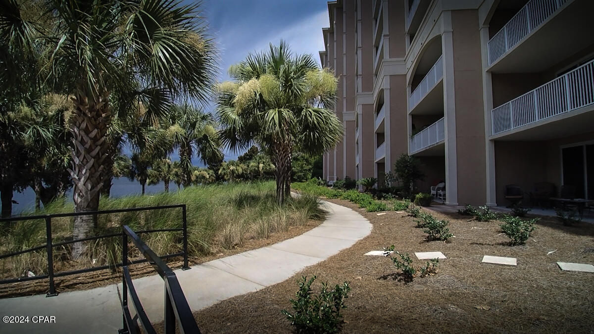 Image 55 For 2400 Grandiflora Boulevard 1003