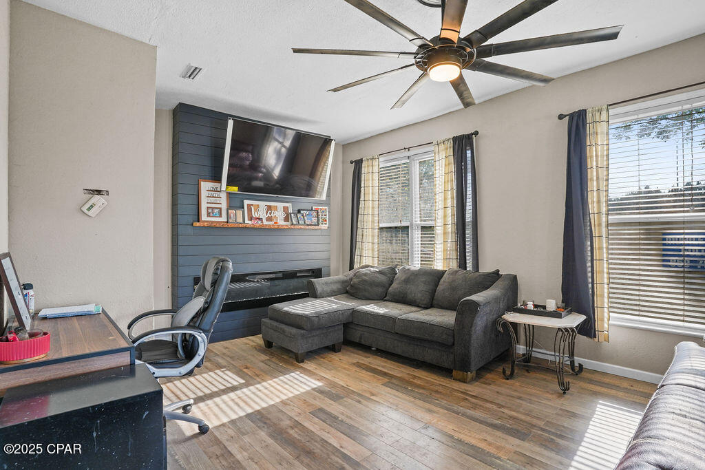 Image 14 For 723 Sewell Farms Road