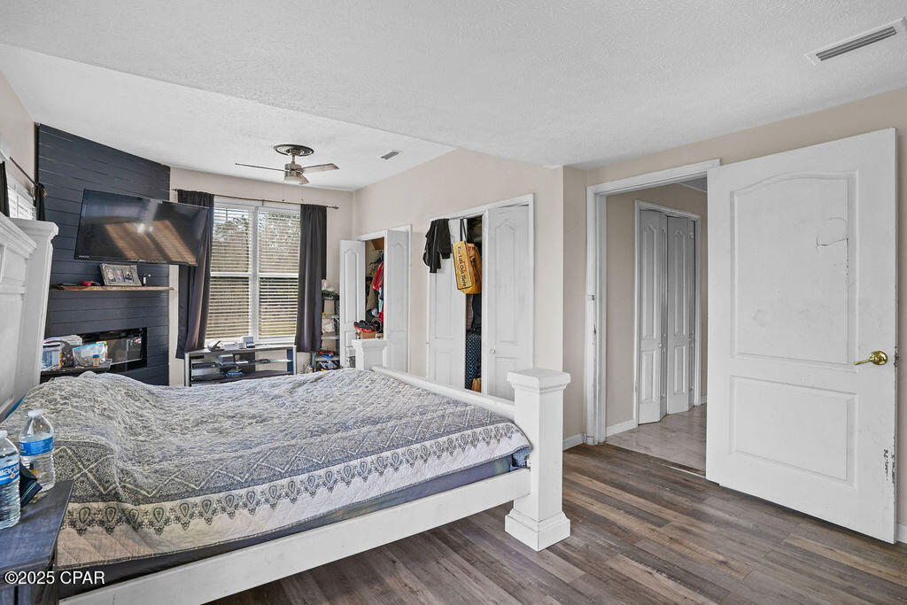 Image 16 For 723 Sewell Farms Road