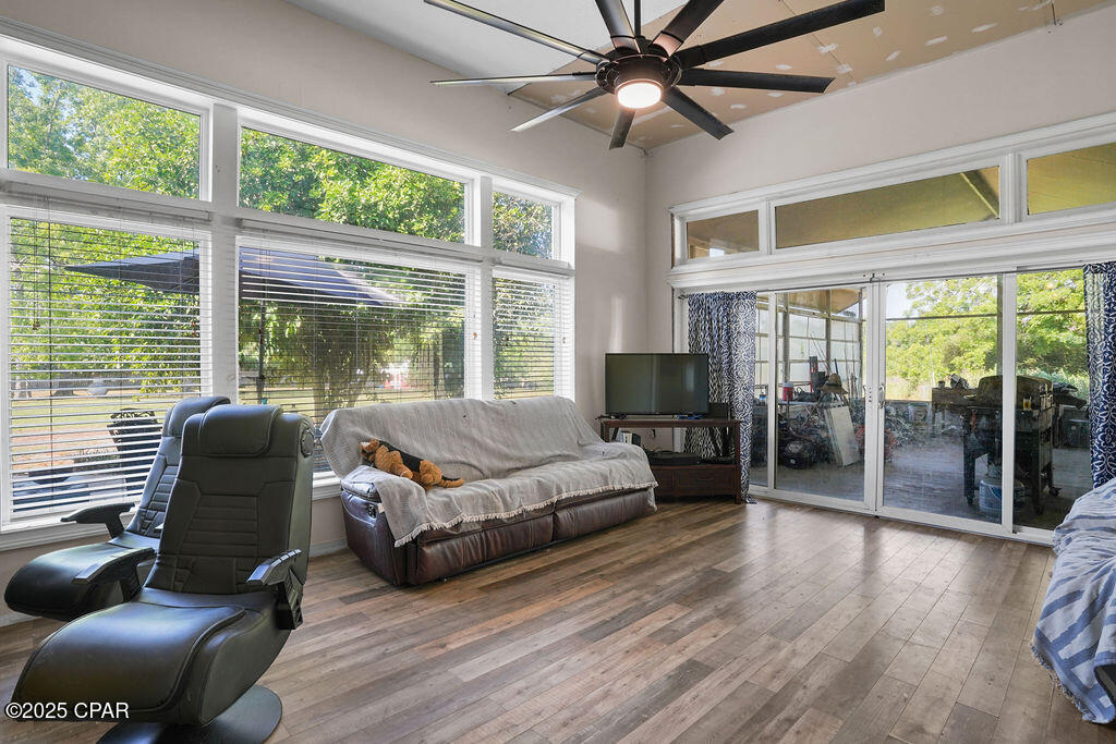 Image 27 For 723 Sewell Farms Road