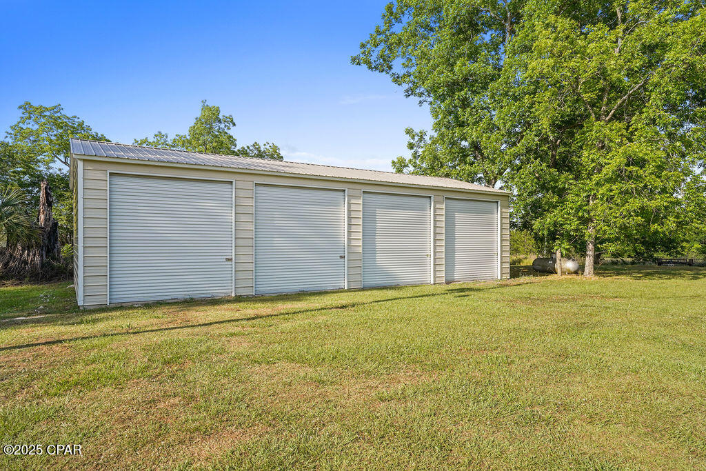 Image 3 For 723 Sewell Farms Road