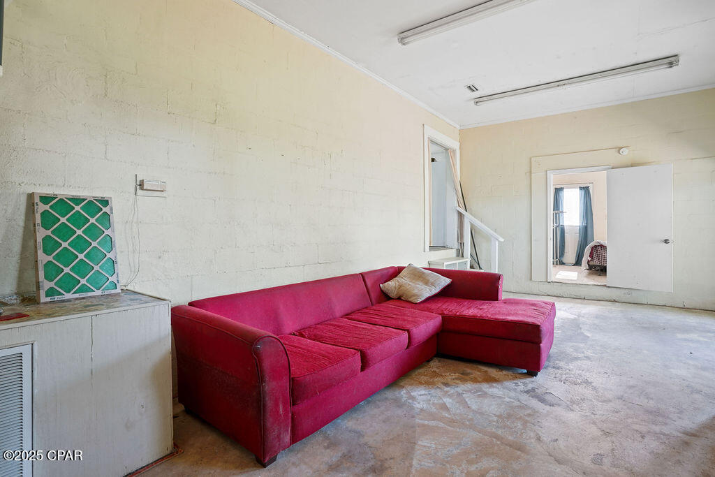 Image 42 For 723 Sewell Farms Road