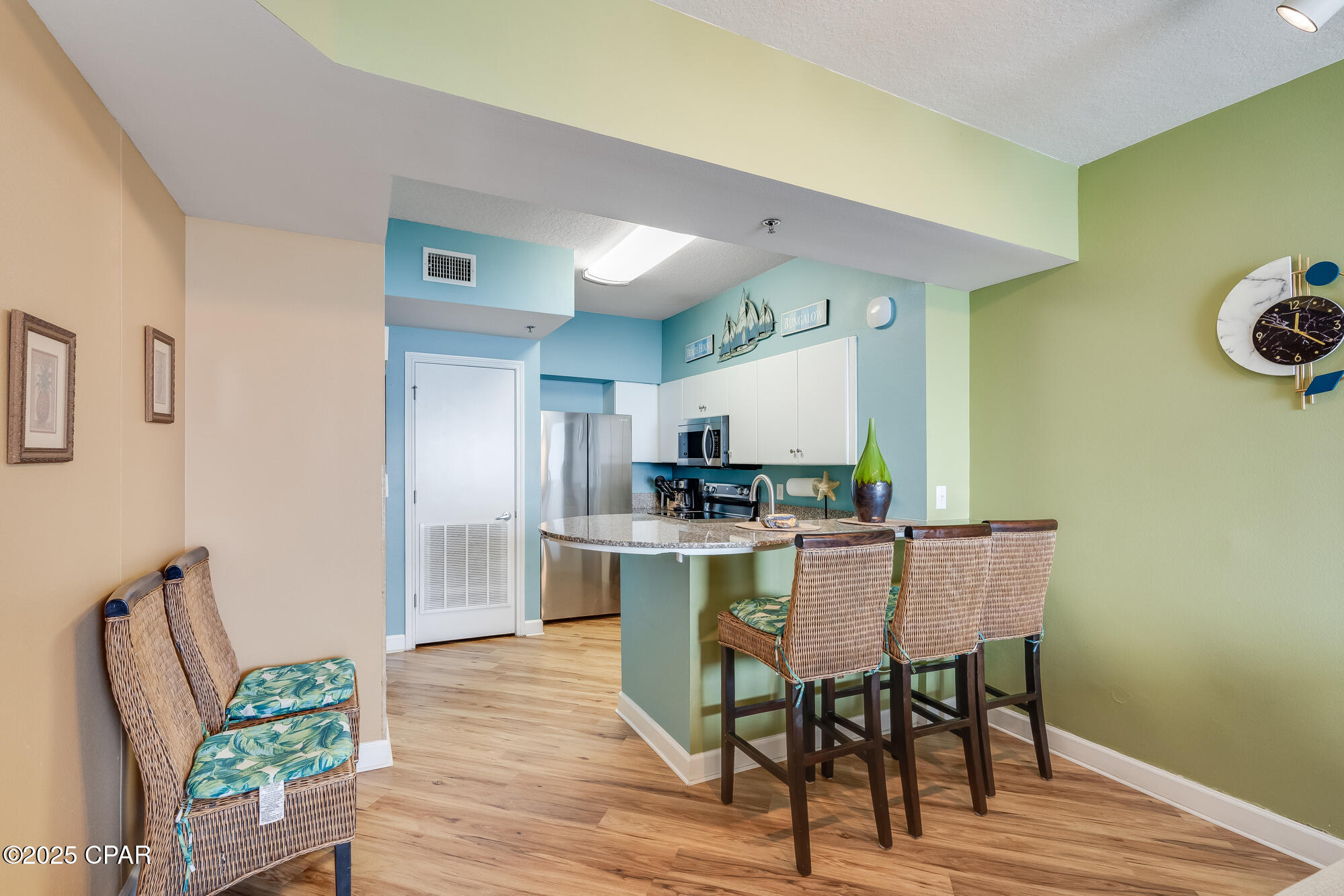 Image 17 For 9900 Thomas Drive  1110