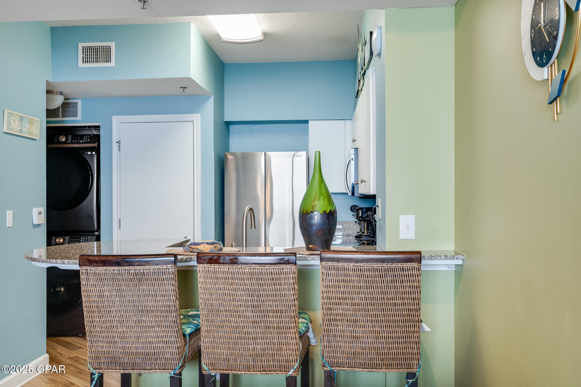 Image 18 For 9900 Thomas Drive  1110