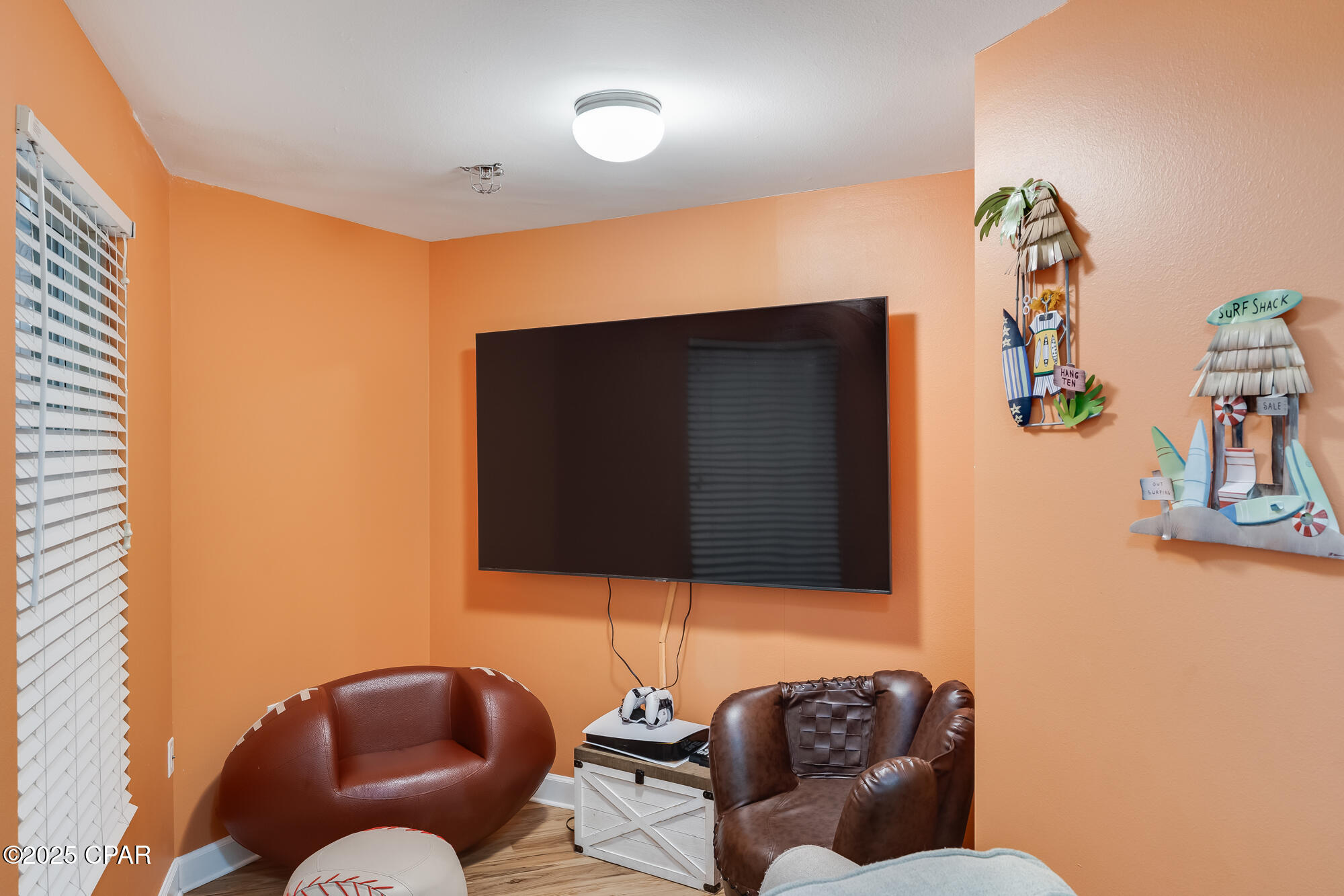 Image 2 For 9900 Thomas Drive  1110