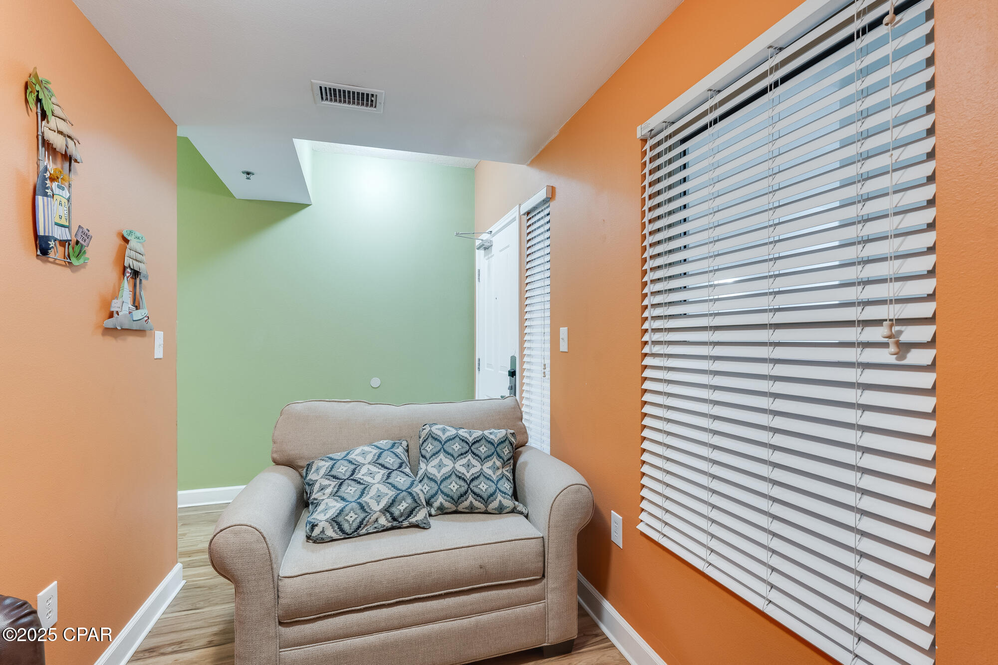 Image 3 For 9900 Thomas Drive  1110