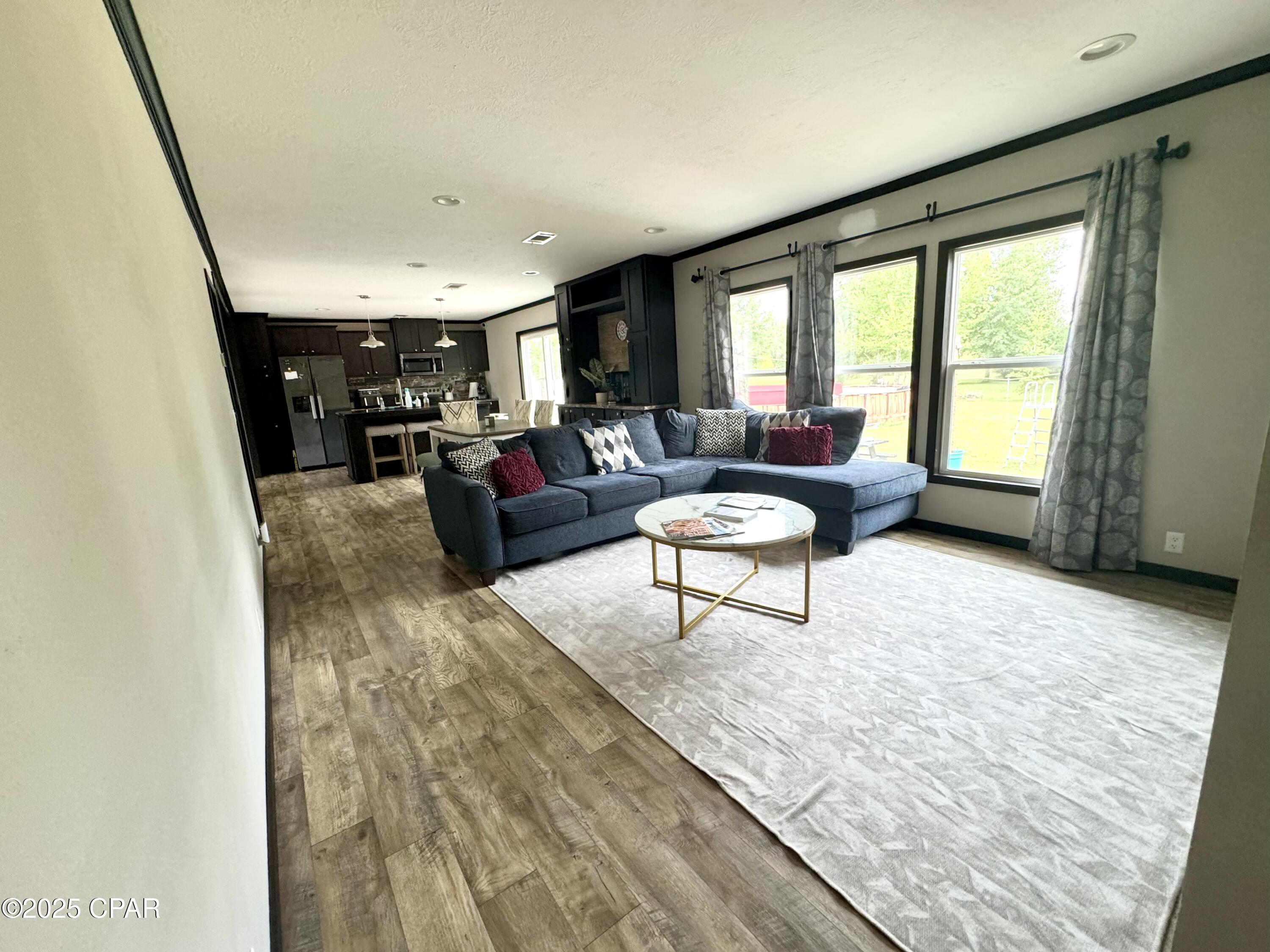 Image 10 For 7031 Hamilton Road