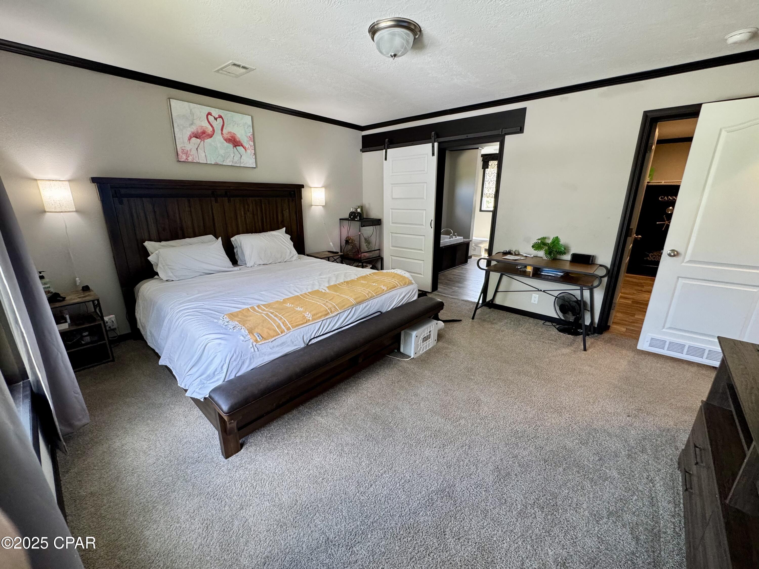 Image 15 For 7031 Hamilton Road