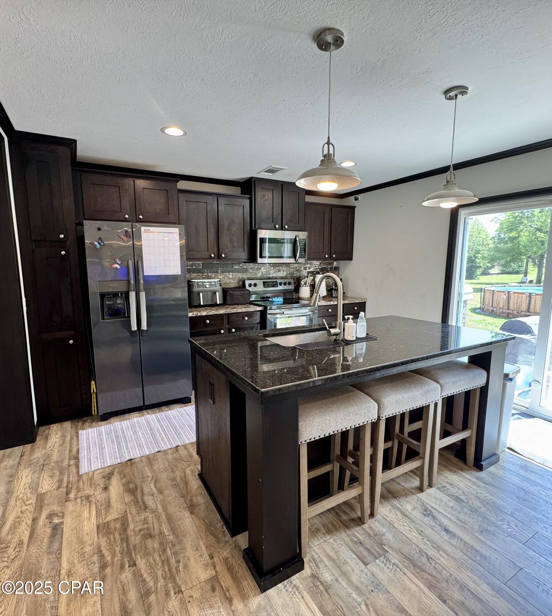 Image 7 For 7031 Hamilton Road