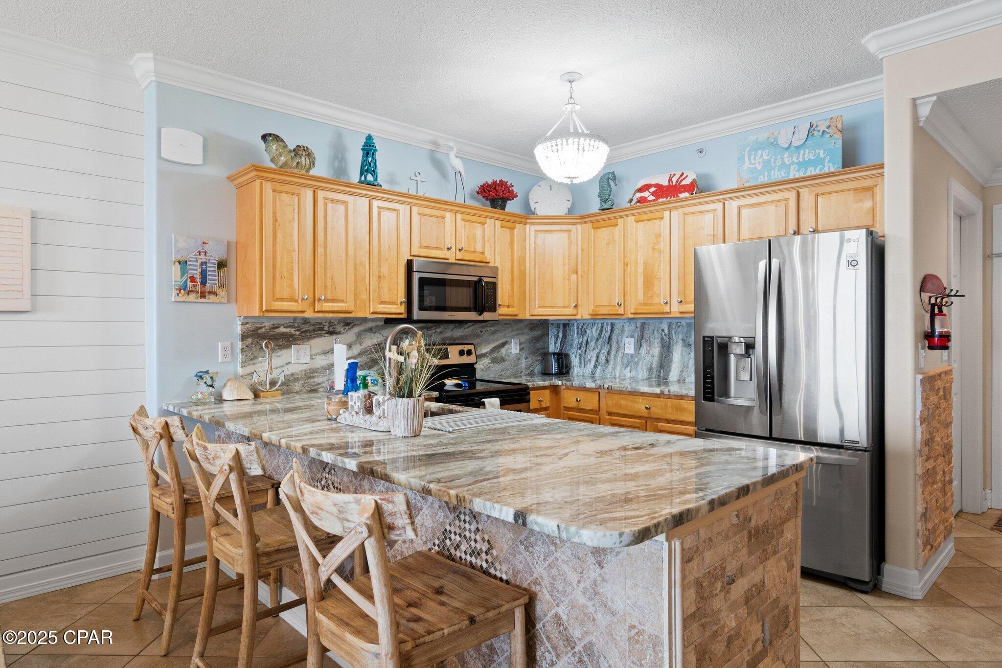 Image 6 For 17643 Front Beach Road 1905