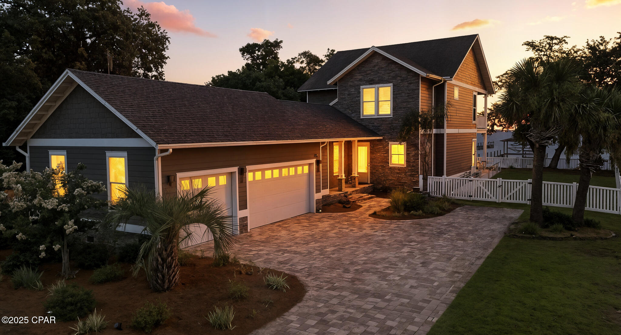 Image 2 For 435 Bay Shore Drive