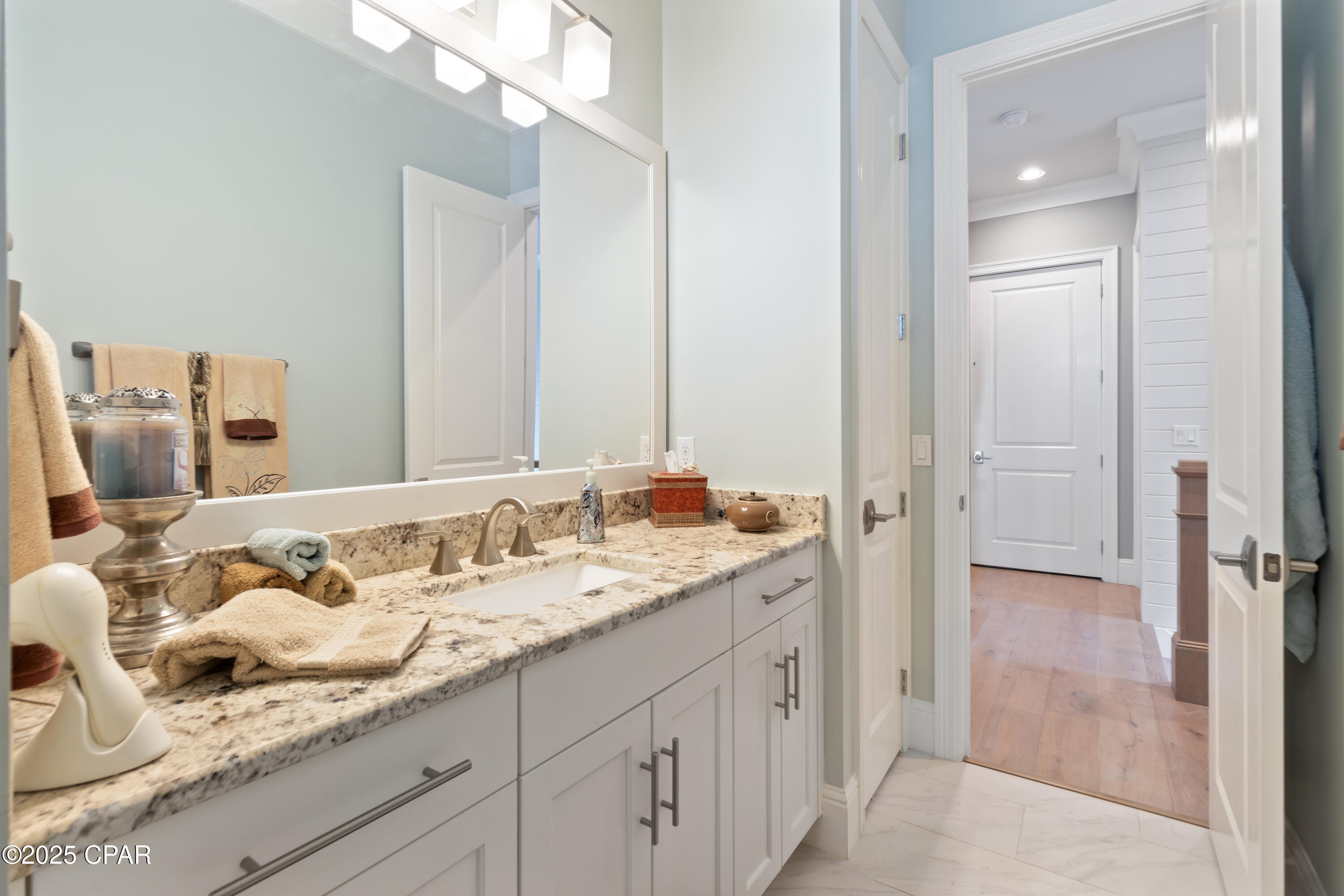 Image 35 For 435 Bay Shore Drive