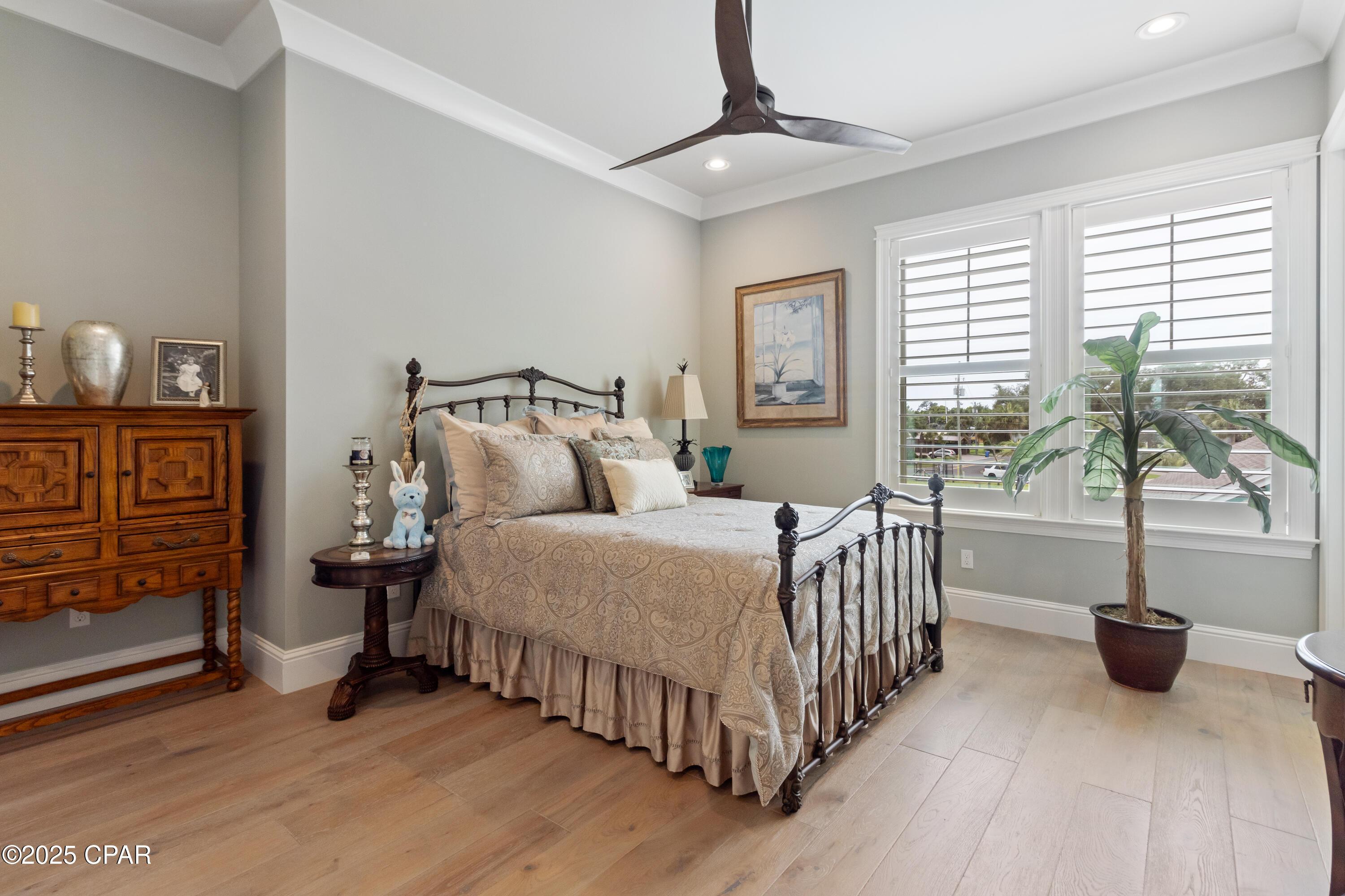 Image 39 For 435 Bay Shore Drive