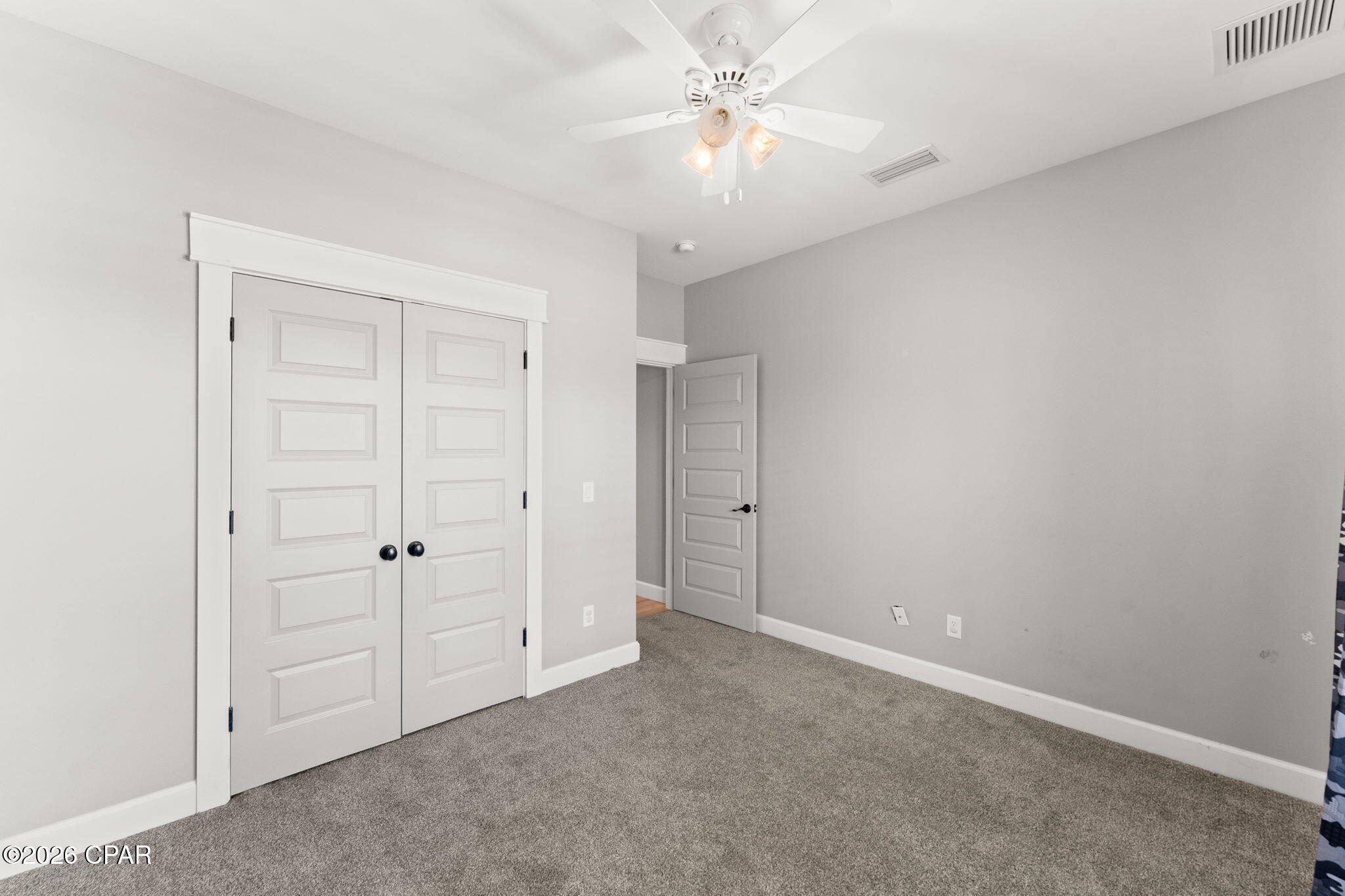 Listing photo id 18 for 5714 Maude Road