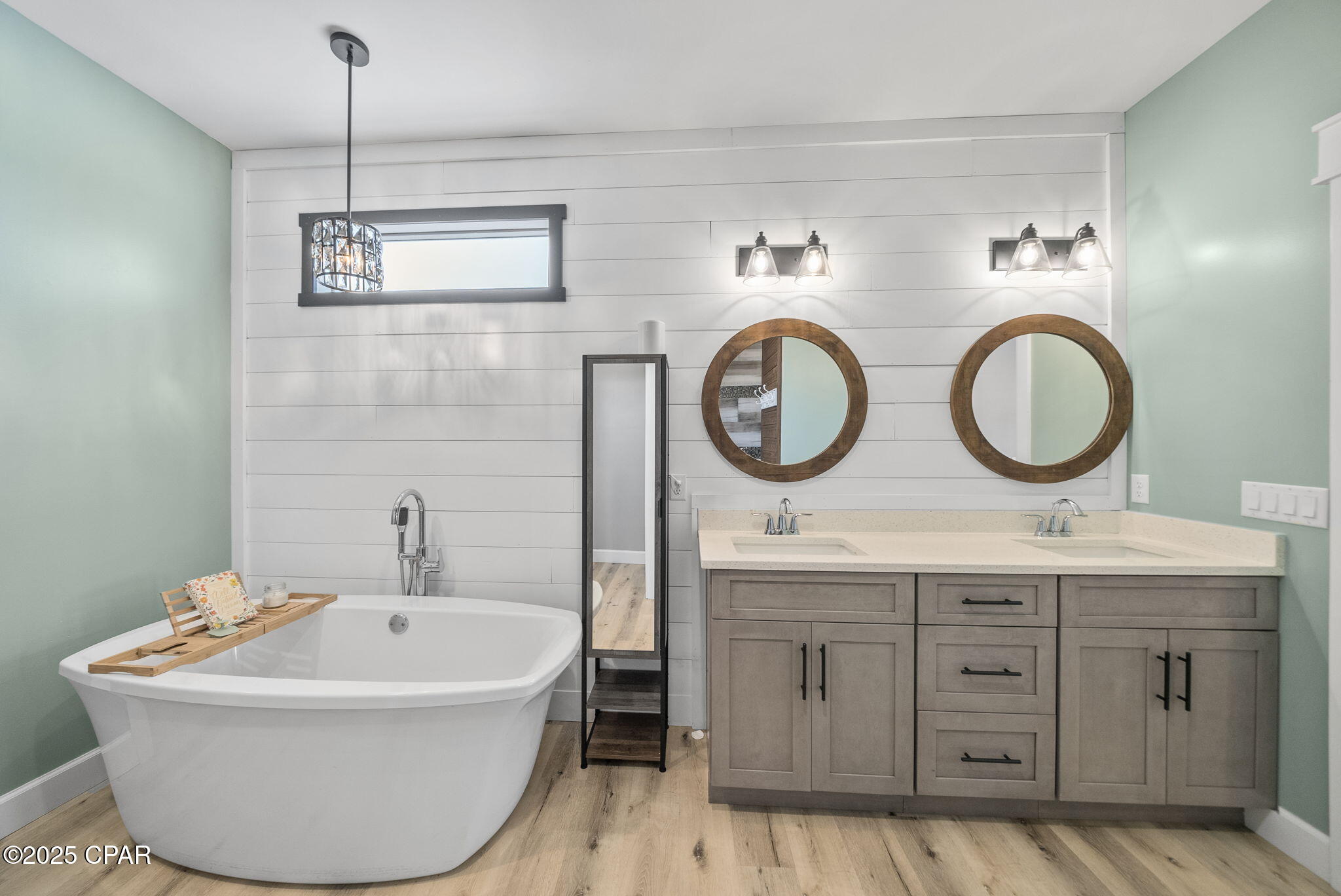 Image 20 For 5714 Maude Road