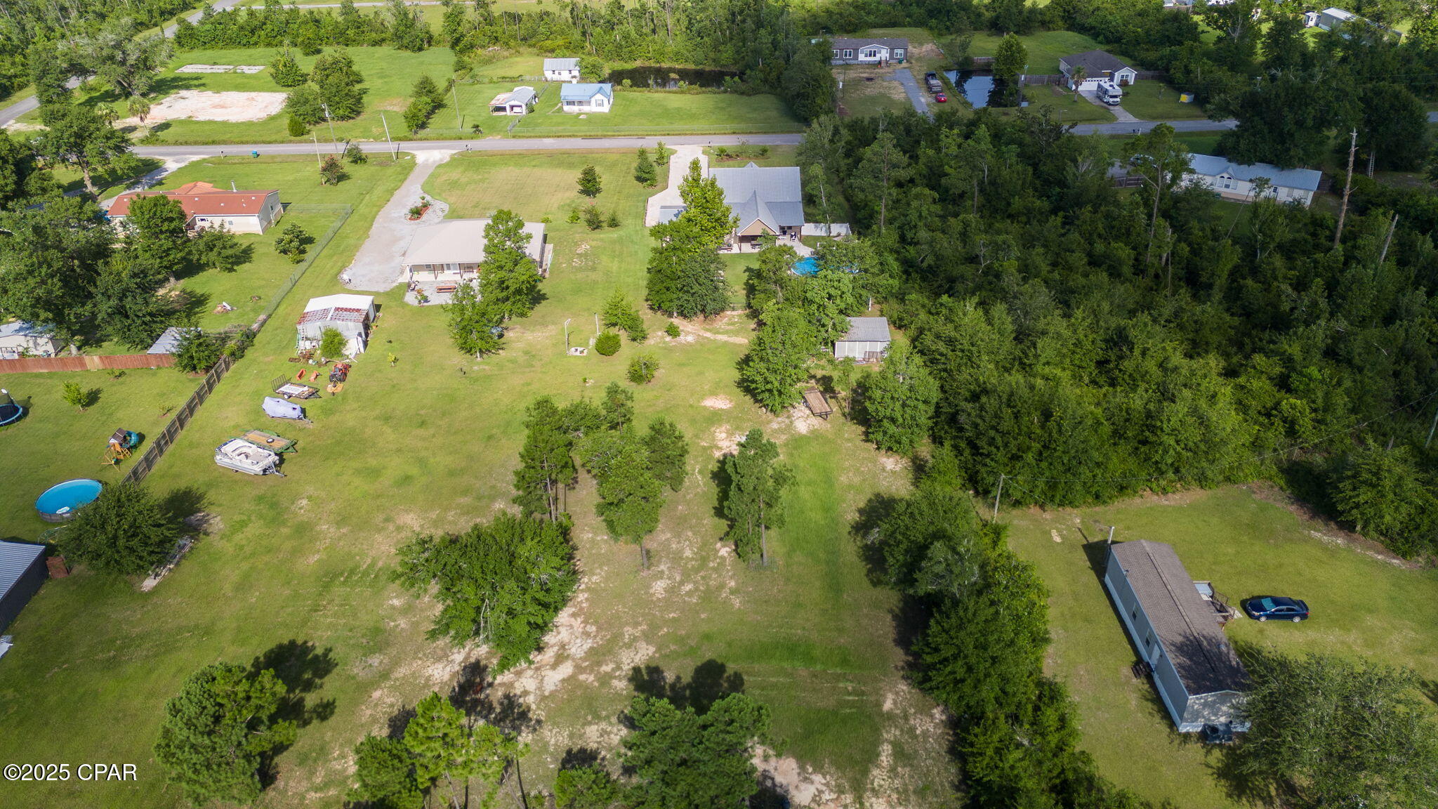 Listing photo id 50 for 5714 Maude Road