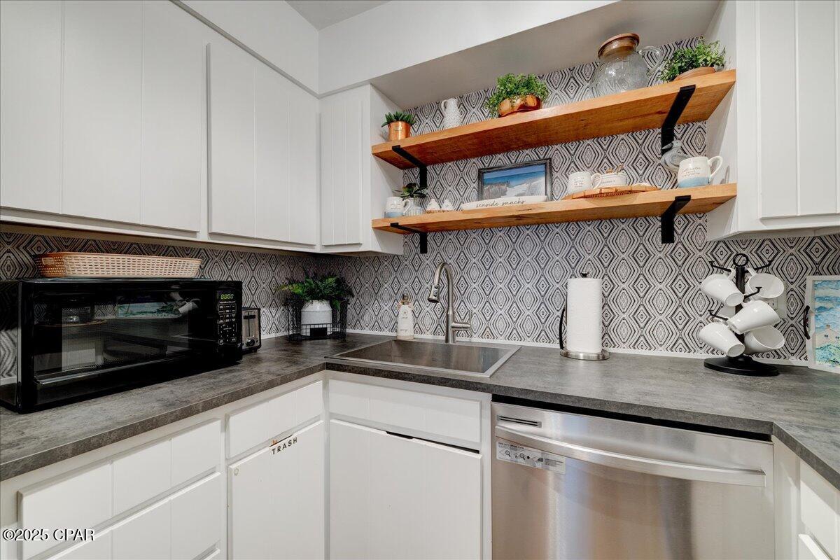 Image 12 For 17614 Front Beach Road 43a