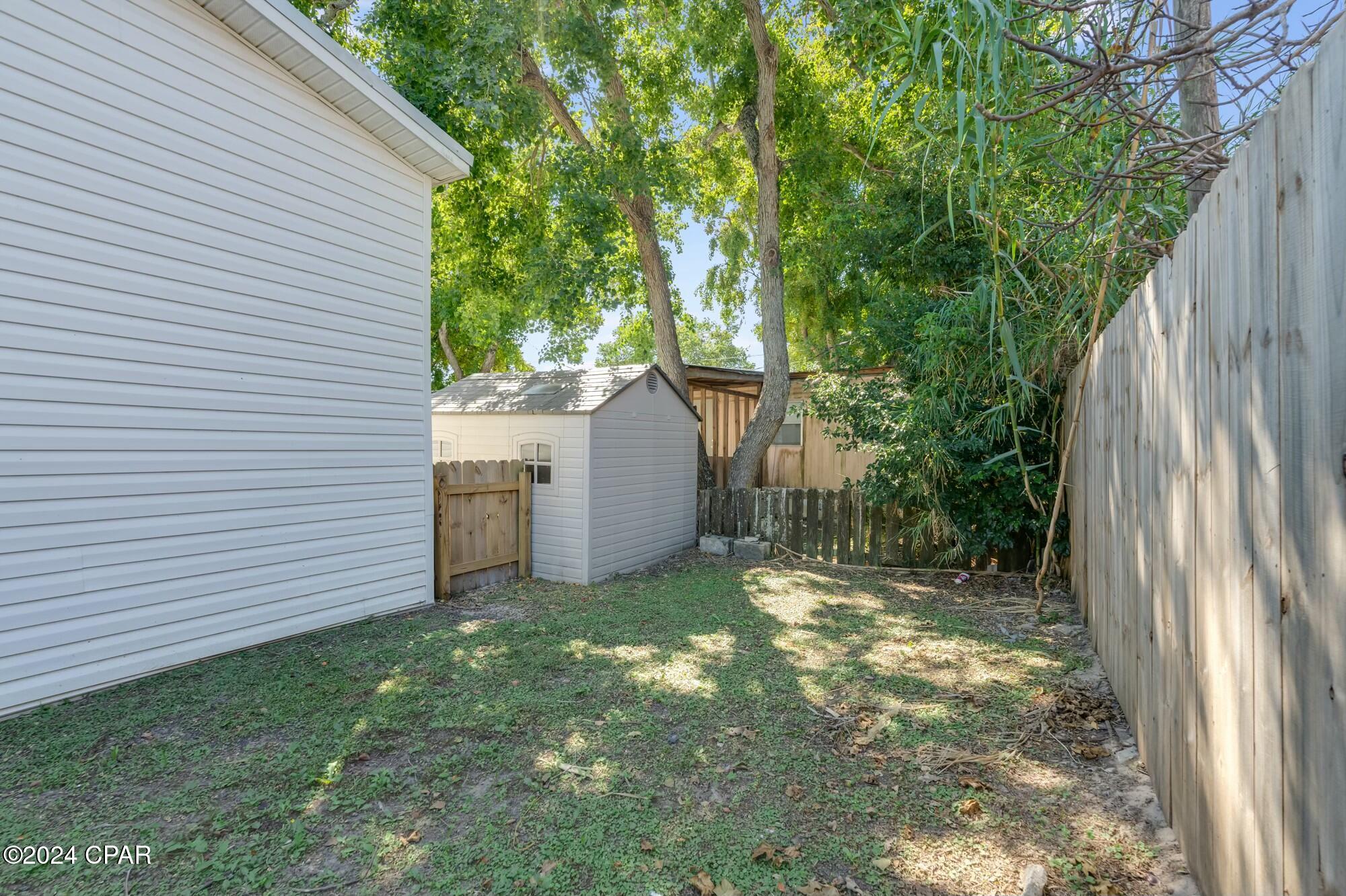 Image 35 For 313 Laureno Place