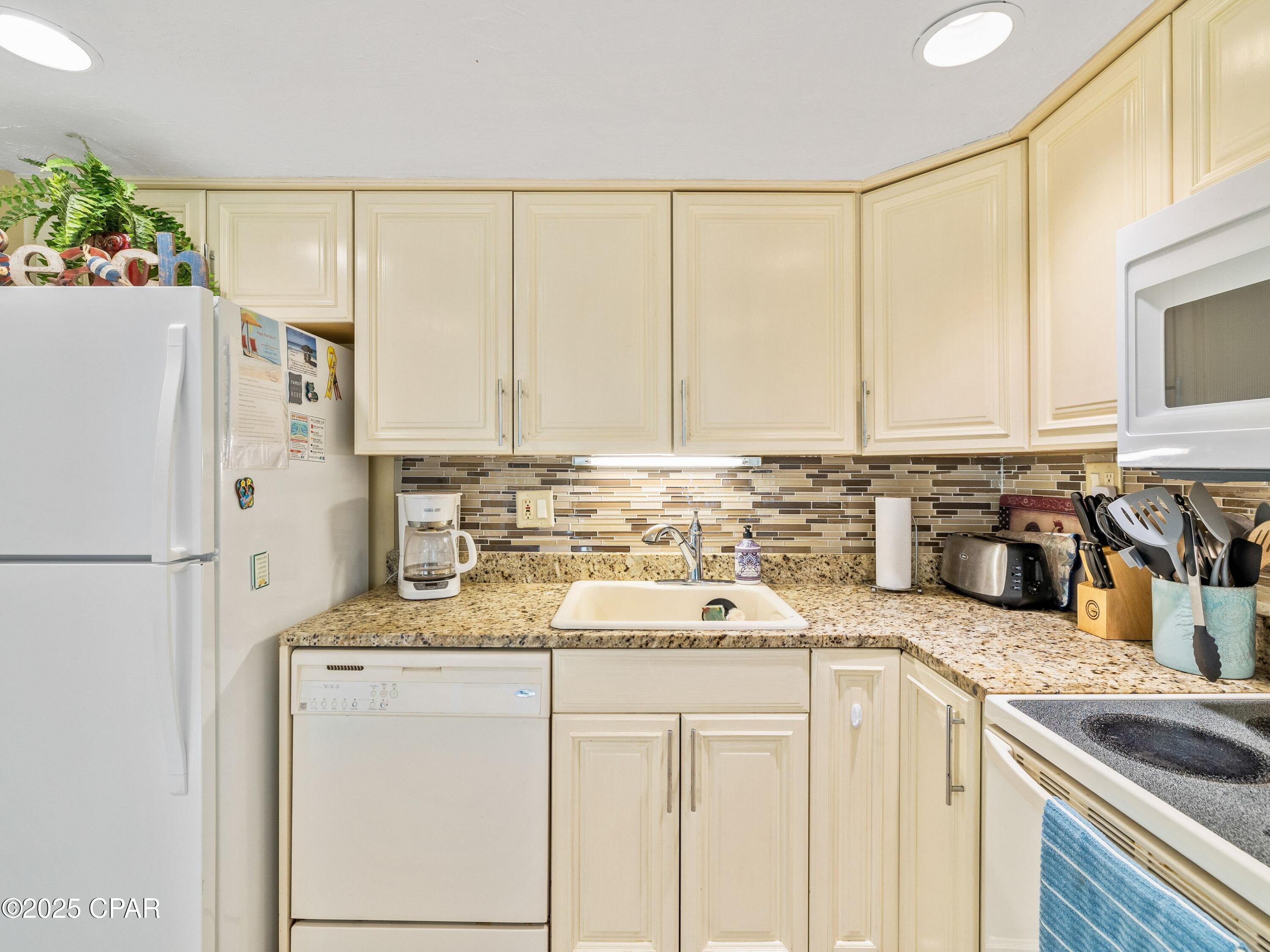 Image 10 For 23223 Front Beach Road A1 Ph14