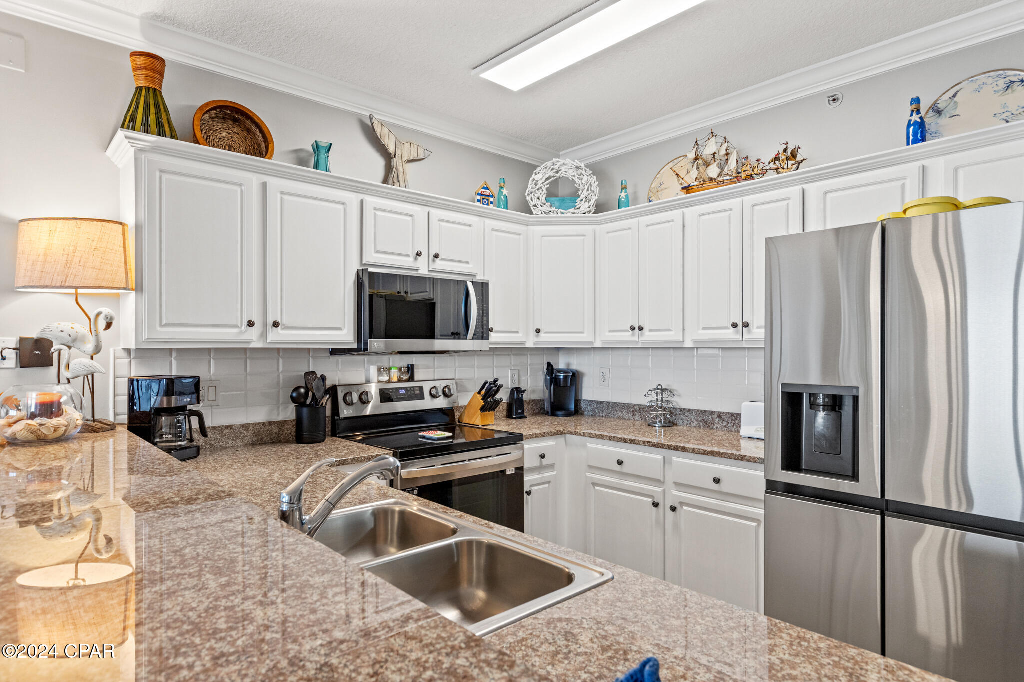 Image 11 For 17545 Front Beach Road 2308