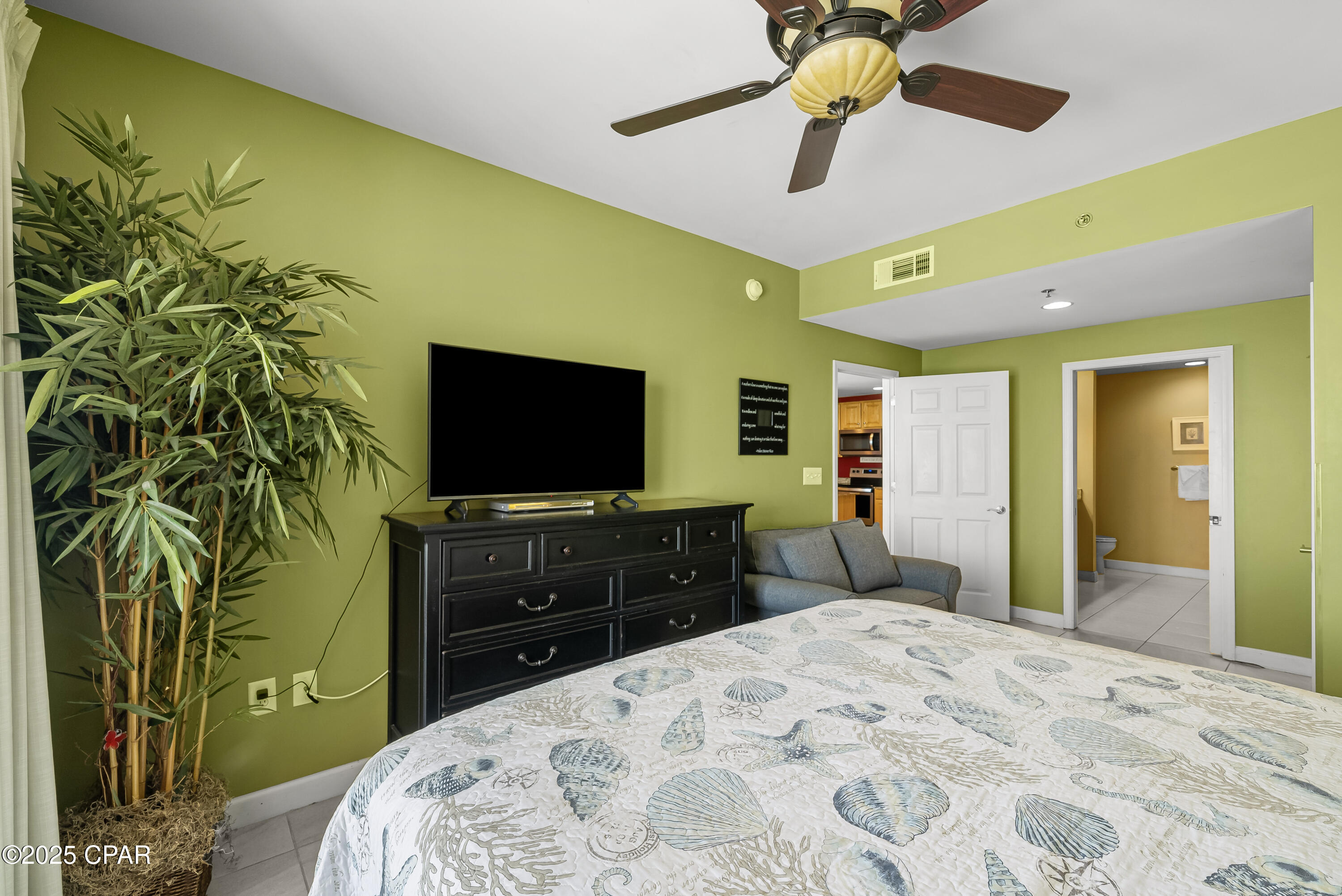 Image 14 For 17739 Front Beach Road 401w