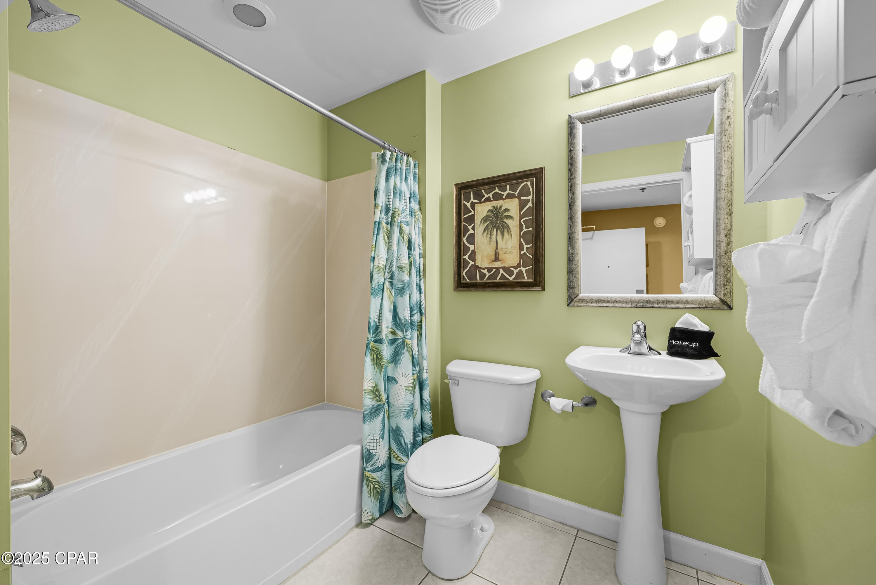 Image 23 For 17739 Front Beach Road 401w