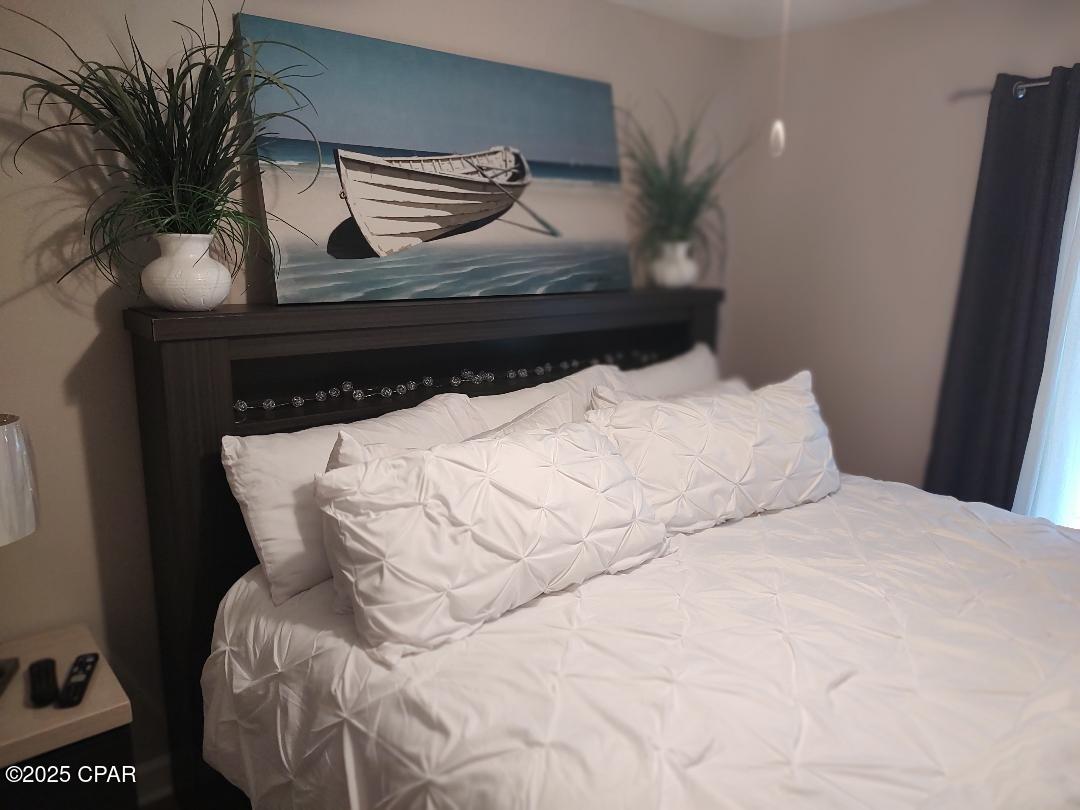 Image 18 For 5833 Lagoon Drive A