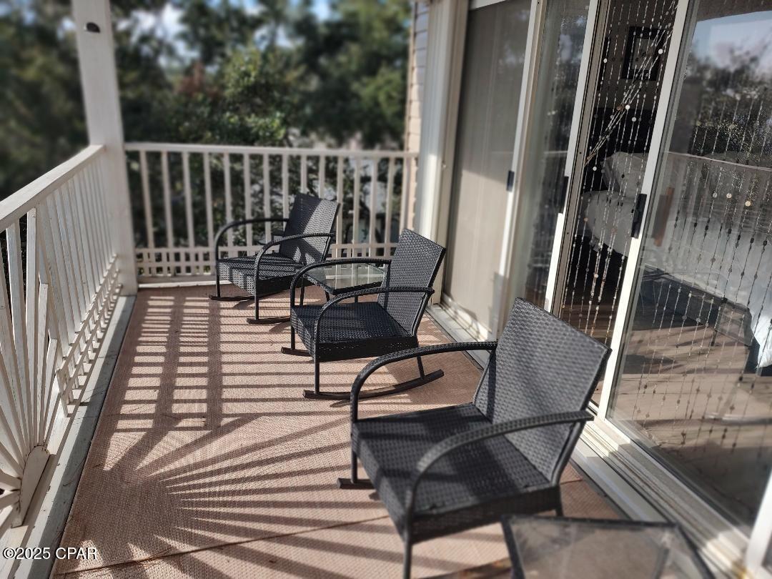 Image 19 For 5833 Lagoon Drive A