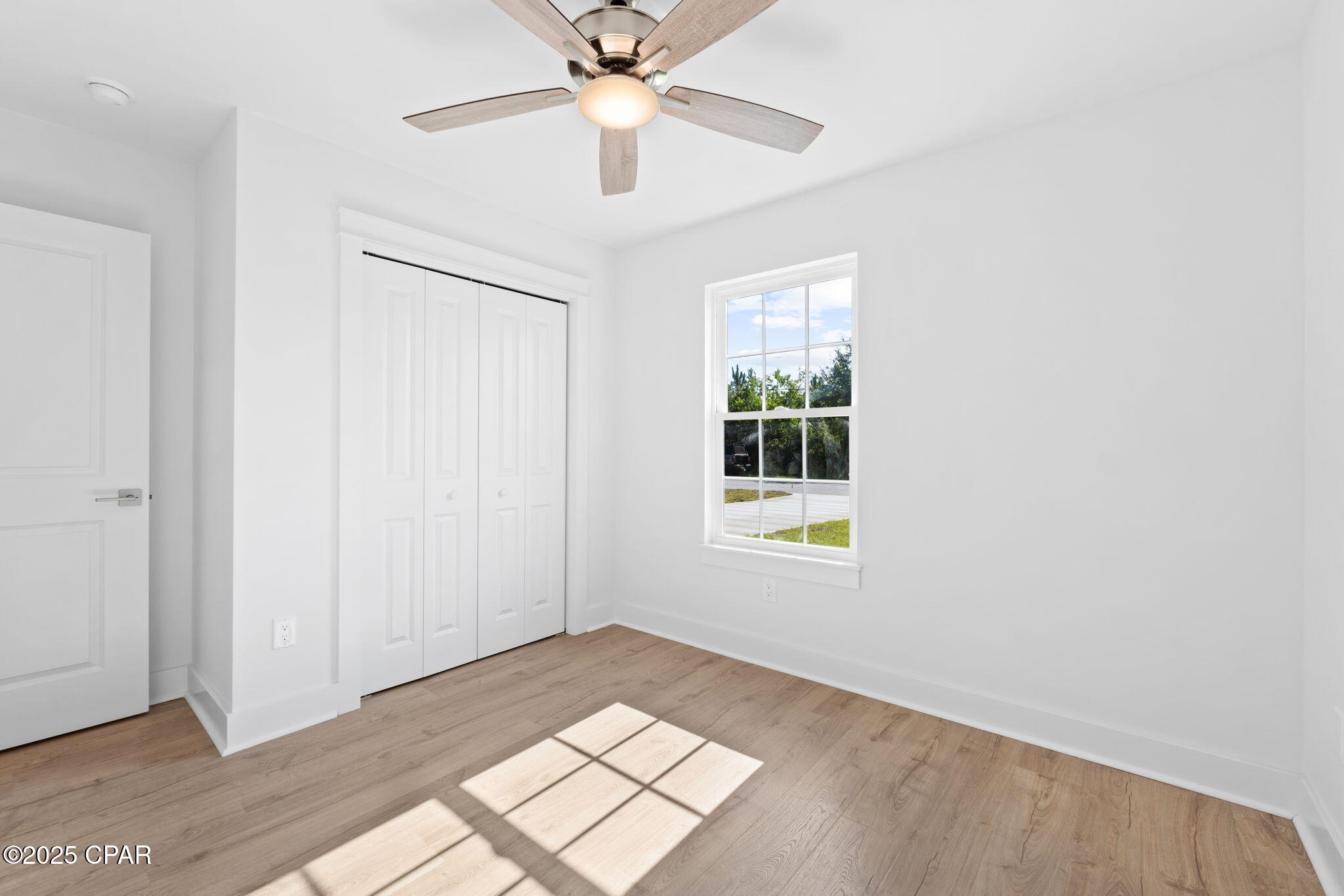 Image 12 For 925 Bonnie Drive