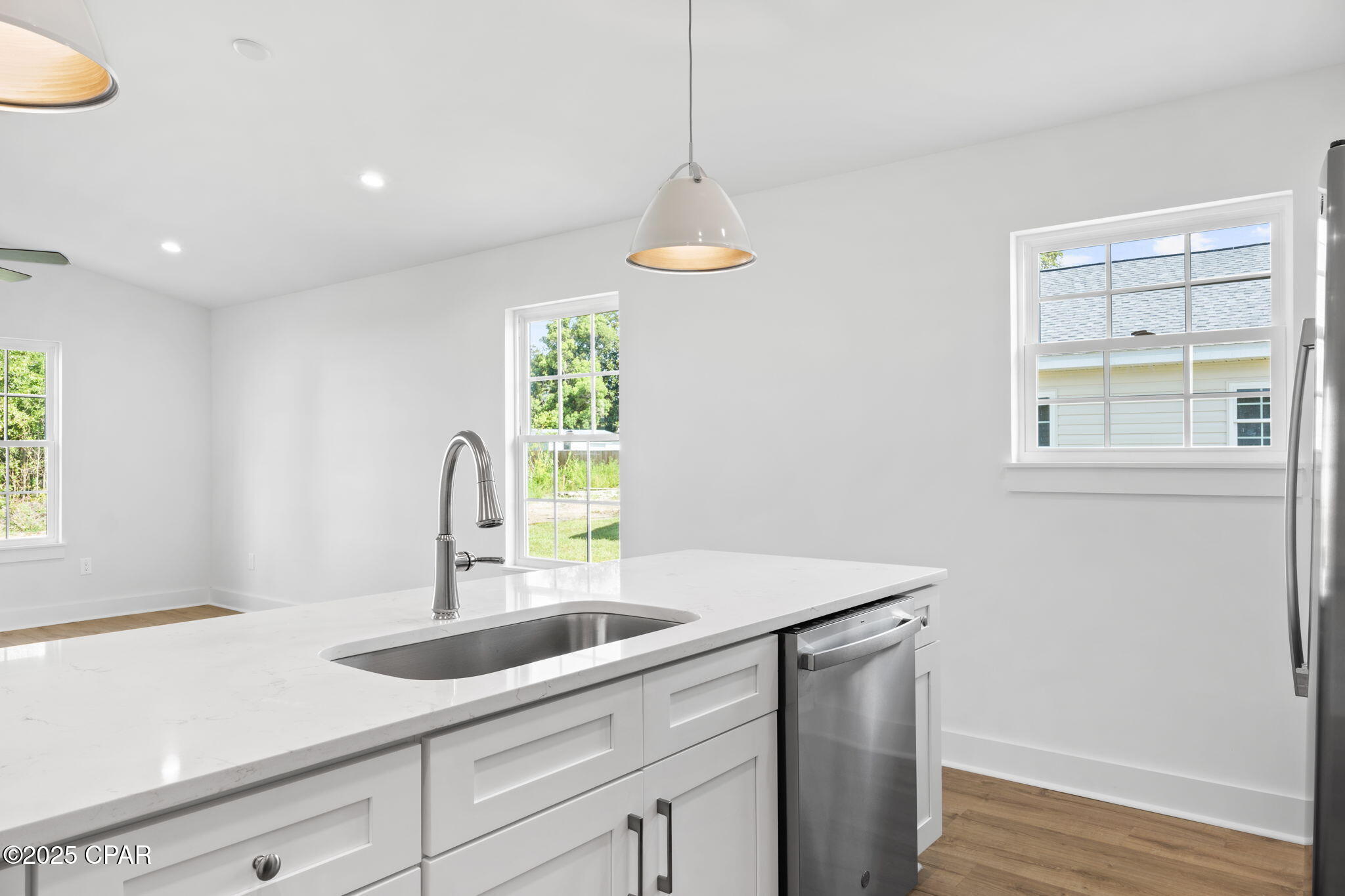 Image 23 For 925 Bonnie Drive