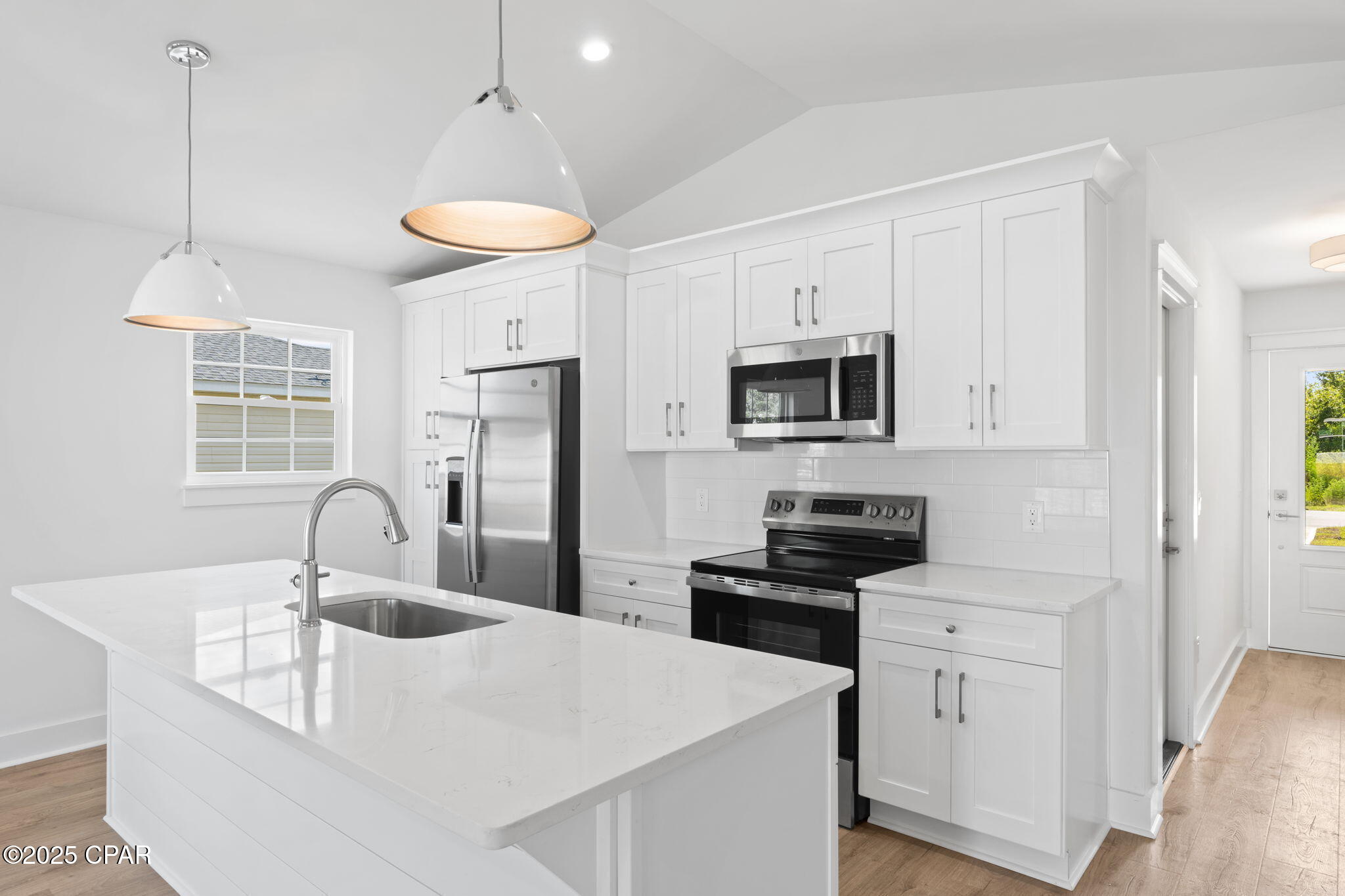 Image 4 For 925 Bonnie Drive