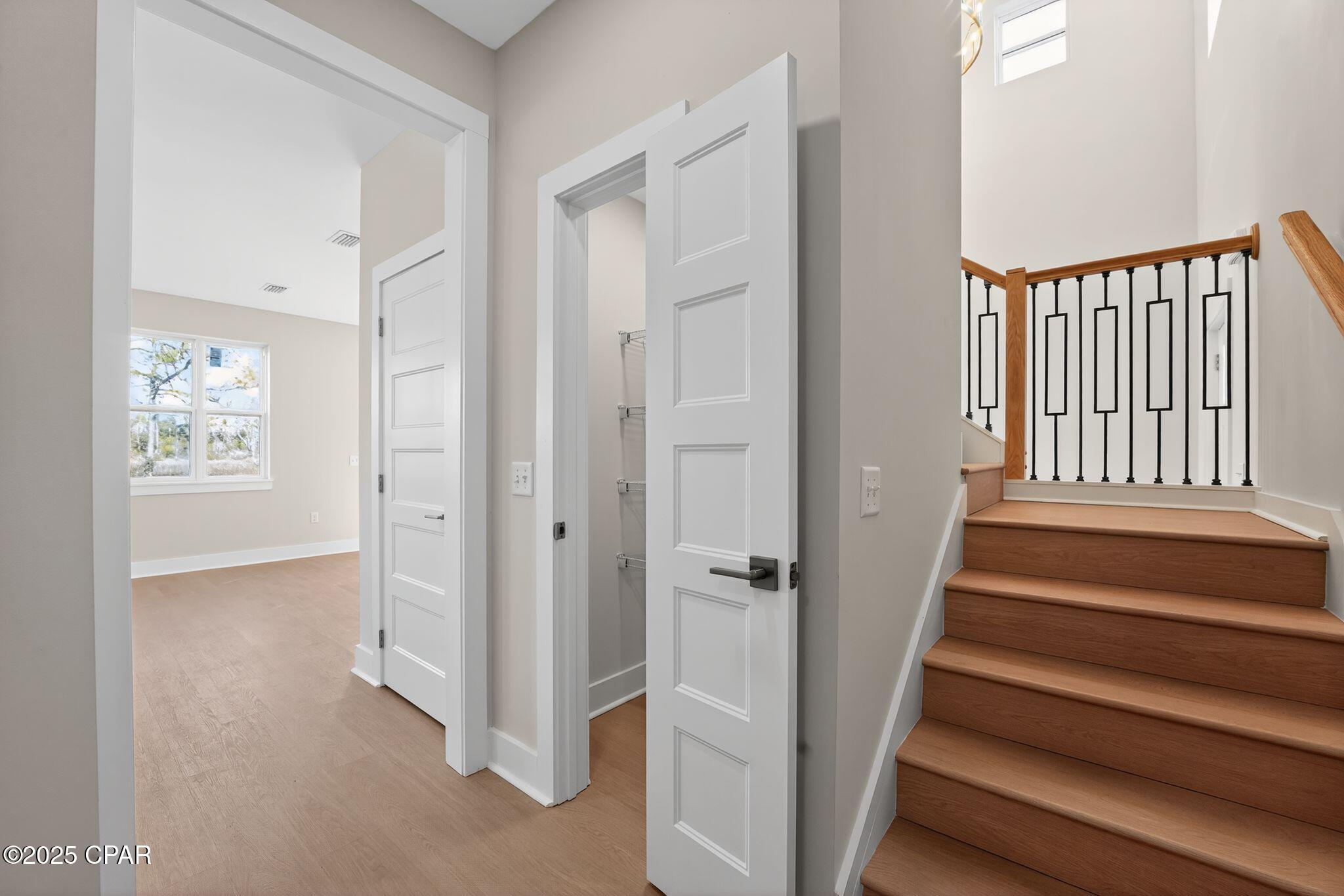 Image 11 For 516 William Way