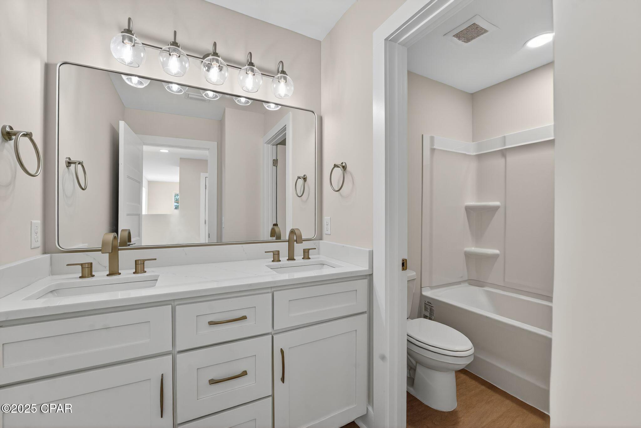 Image 19 For 516 William Way