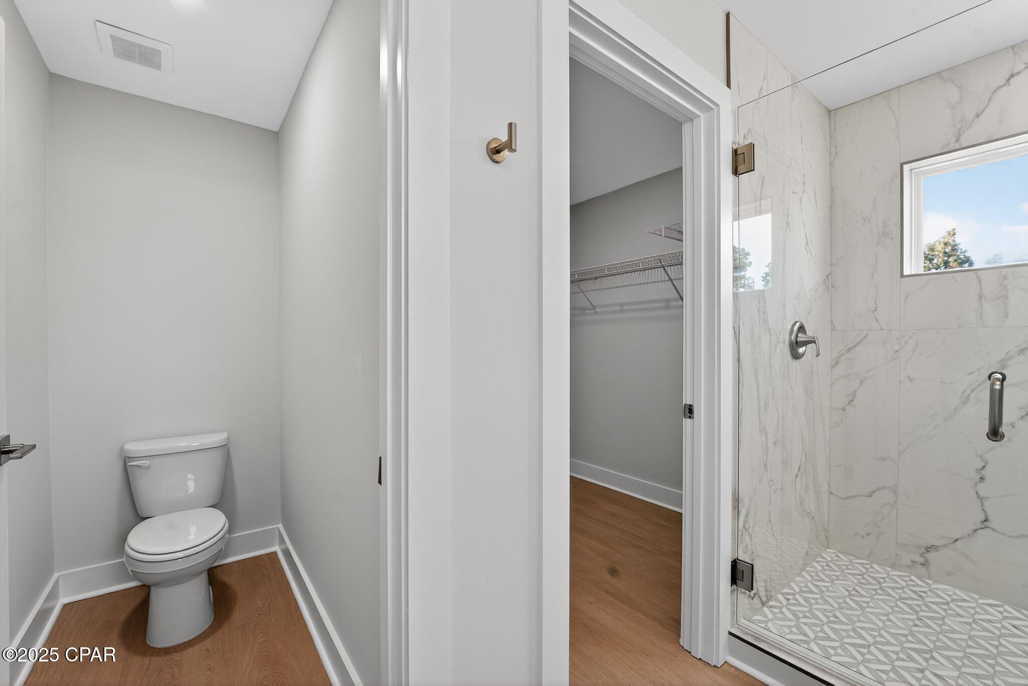 Image 27 For 516 William Way